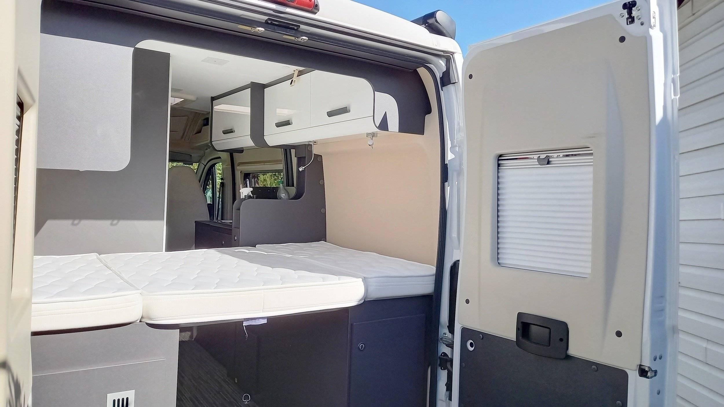 Mclouis Menfys VAN S-Line 3 Matic