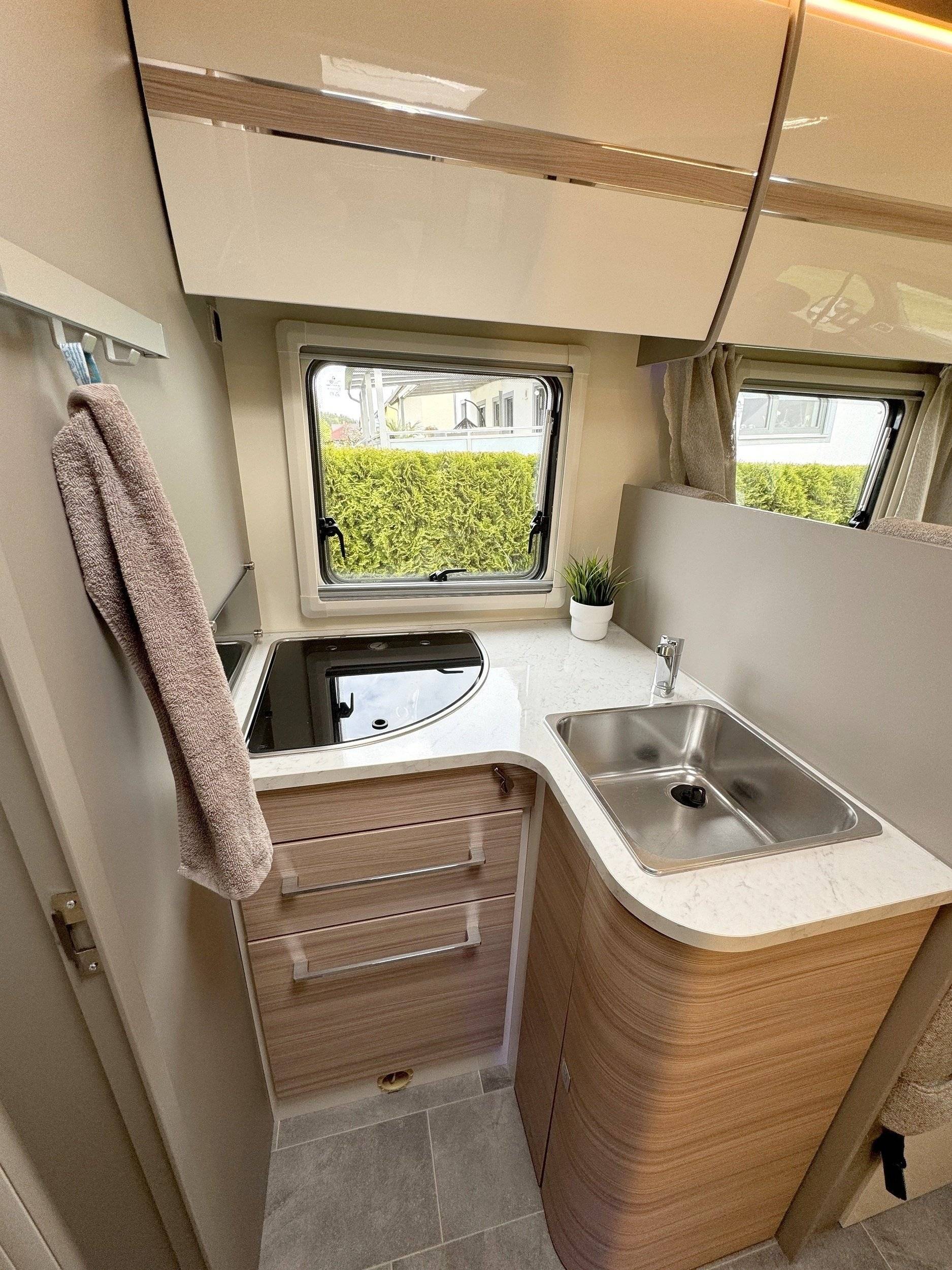 Ahorn Ahorn Canada AE