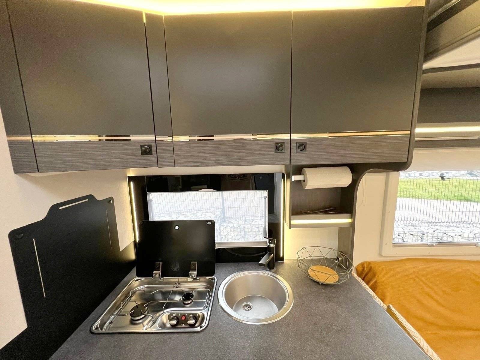 Challenger Transit 2,0 l 170 ch