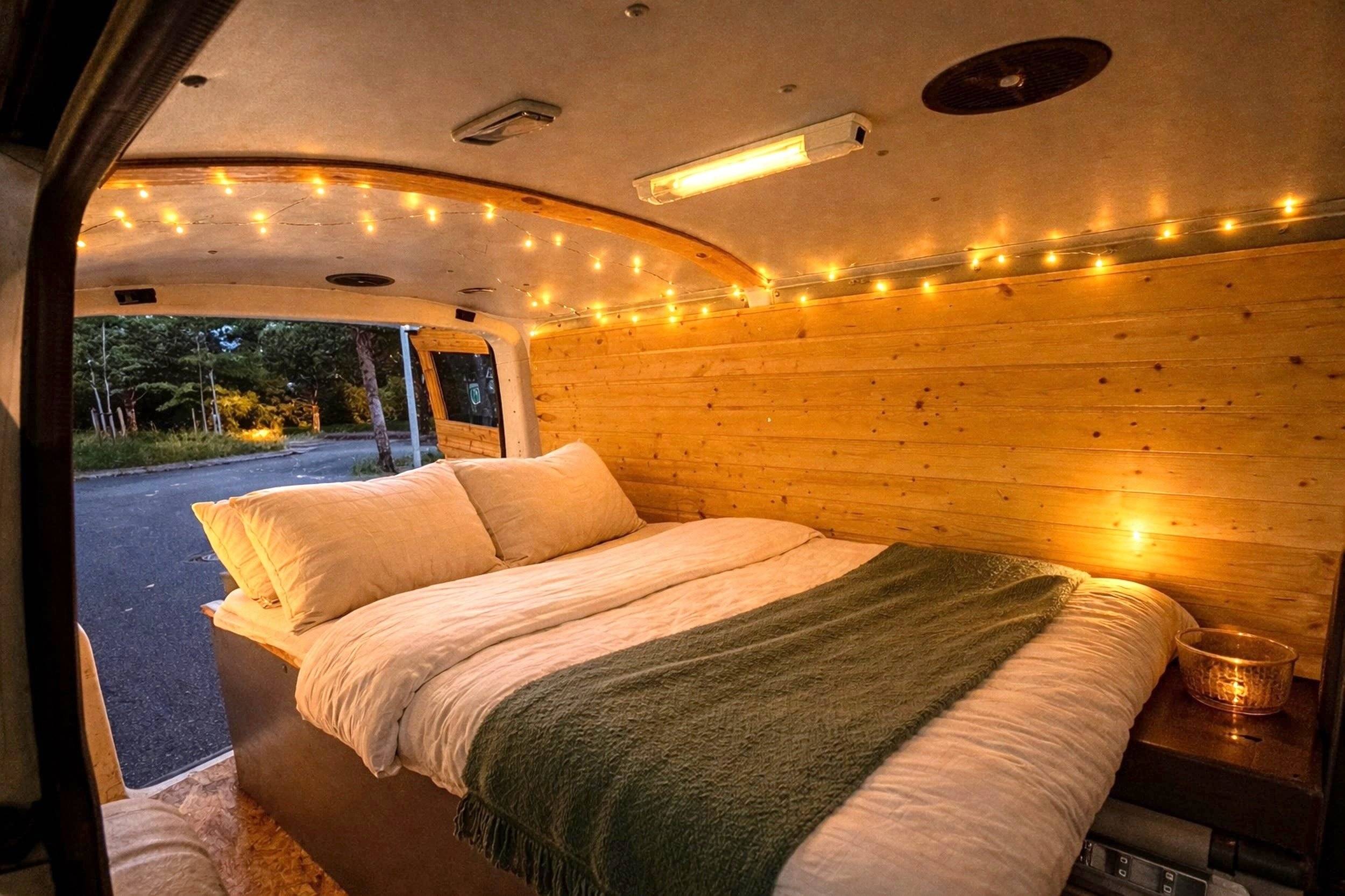 Vue avant de 3/4 Volkswagen 2,5 l 130 ch - Yescapa