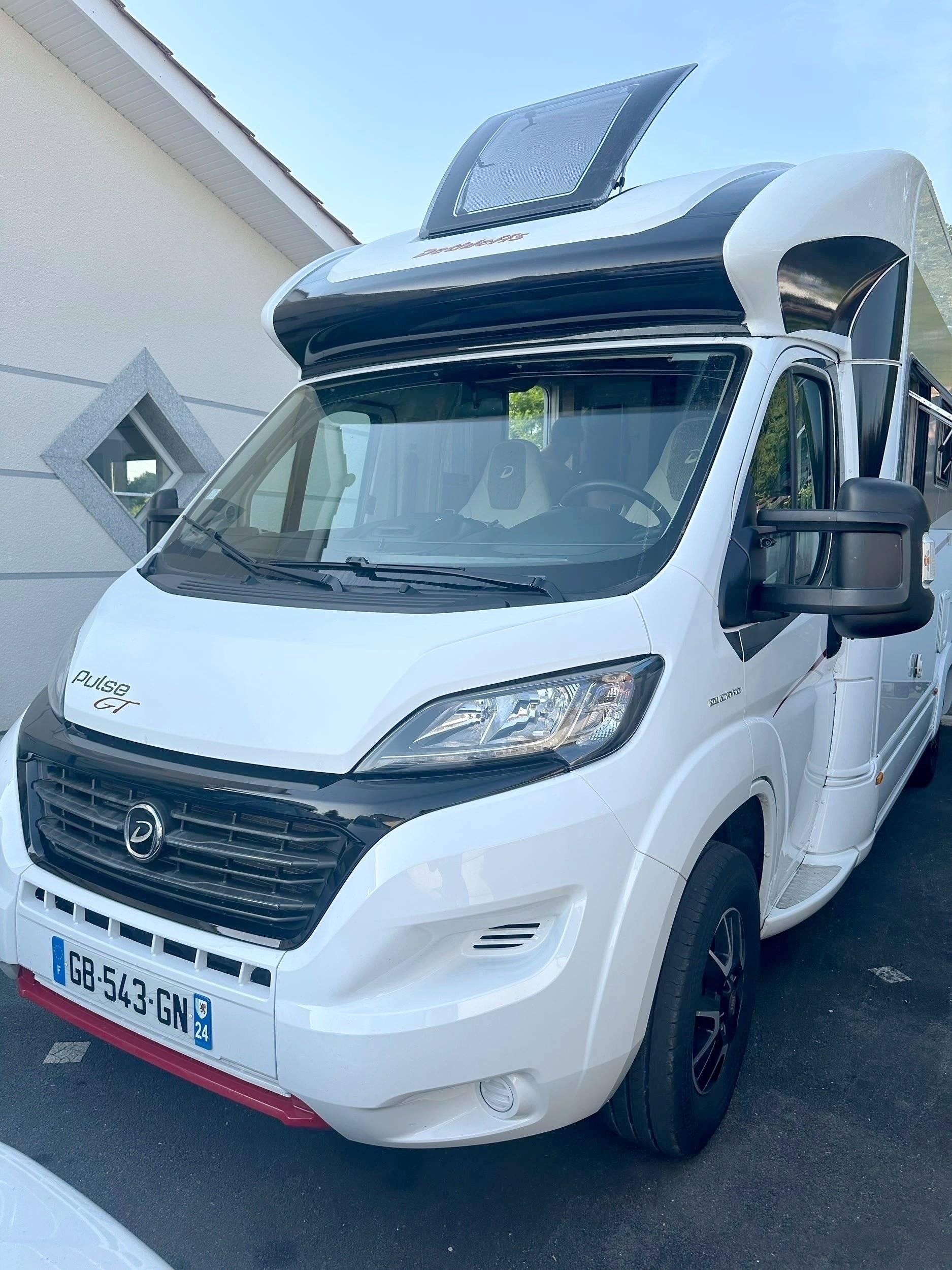 Dethleffs T 7051 Dbm