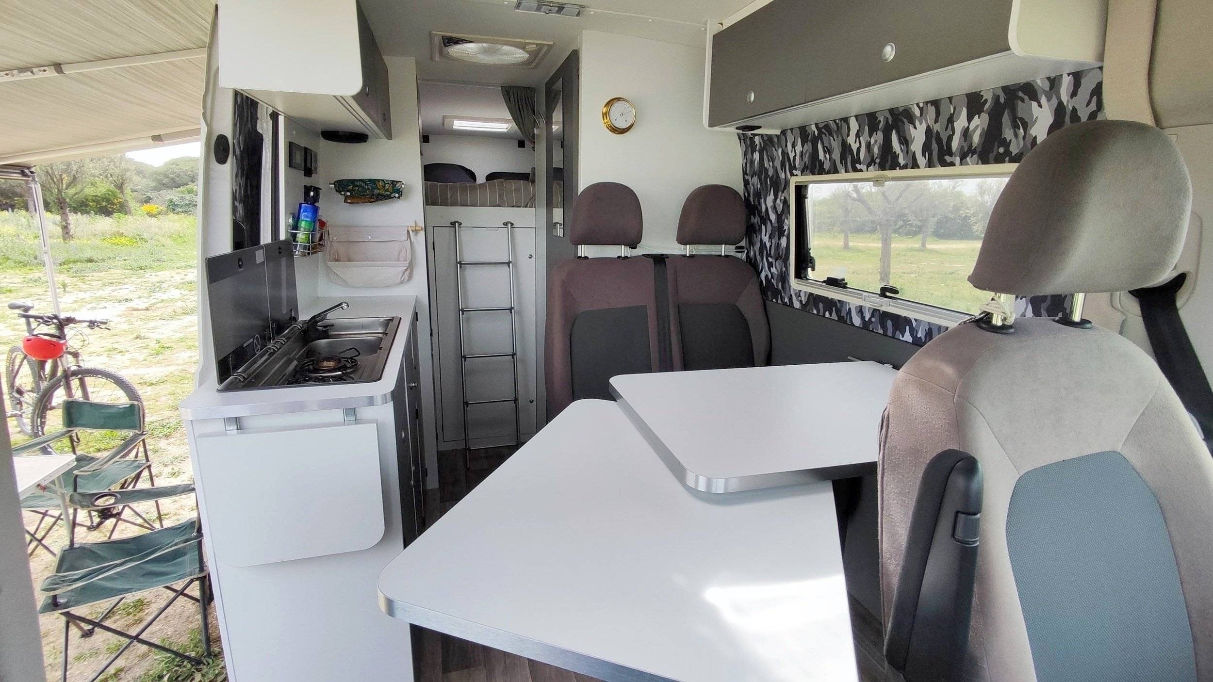 MAN TGE Custom Sport