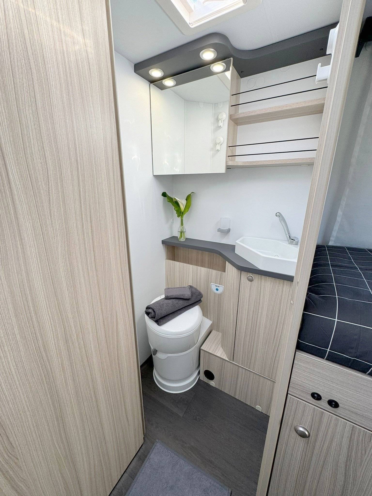 Sun Living Sun Living S75 SL