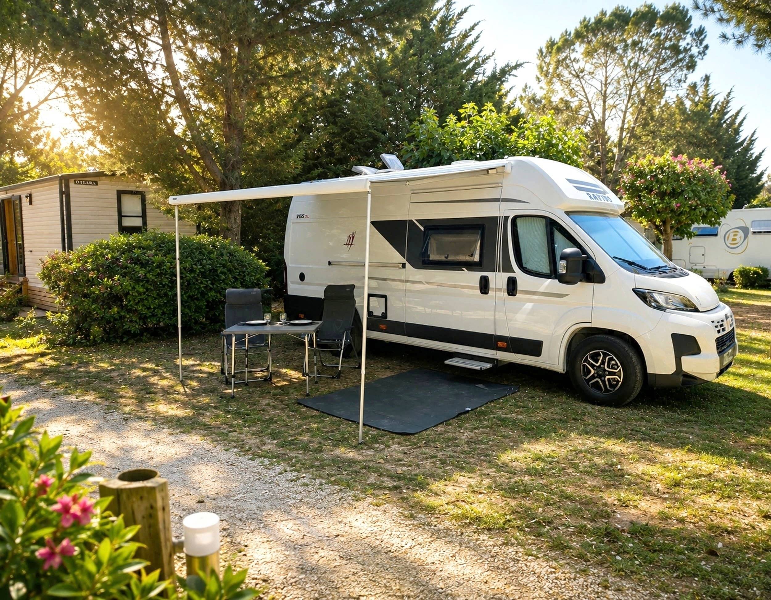 Vista frontale a ¾ Fiat Ducato 2,3 l Multijet 140 ch. - Yescapa