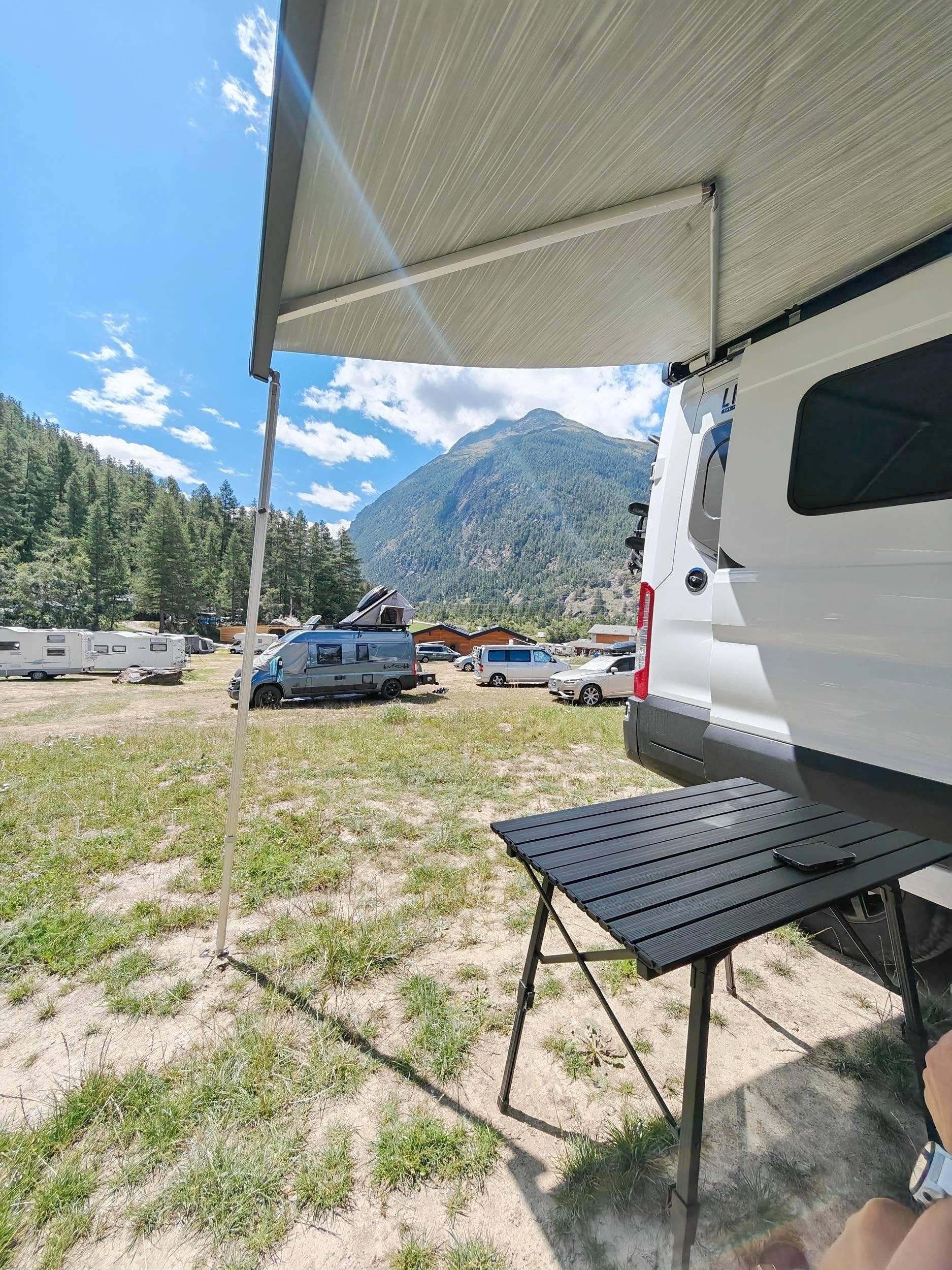 Bürstner LINEO C 590