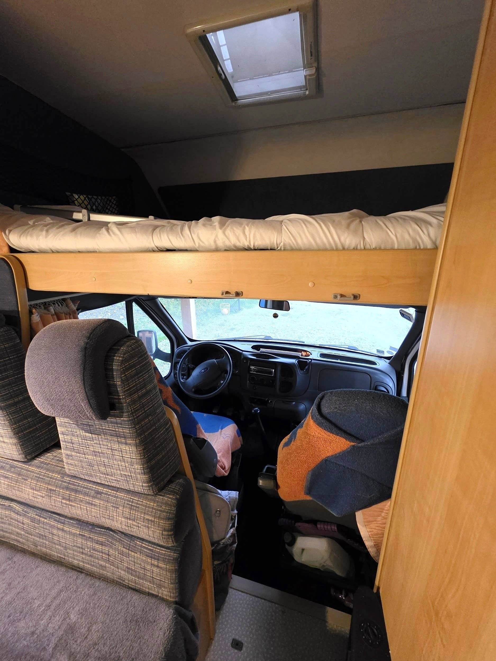 Alpes Camping-Car Ford Transit 2,2l TDCi 85ch.