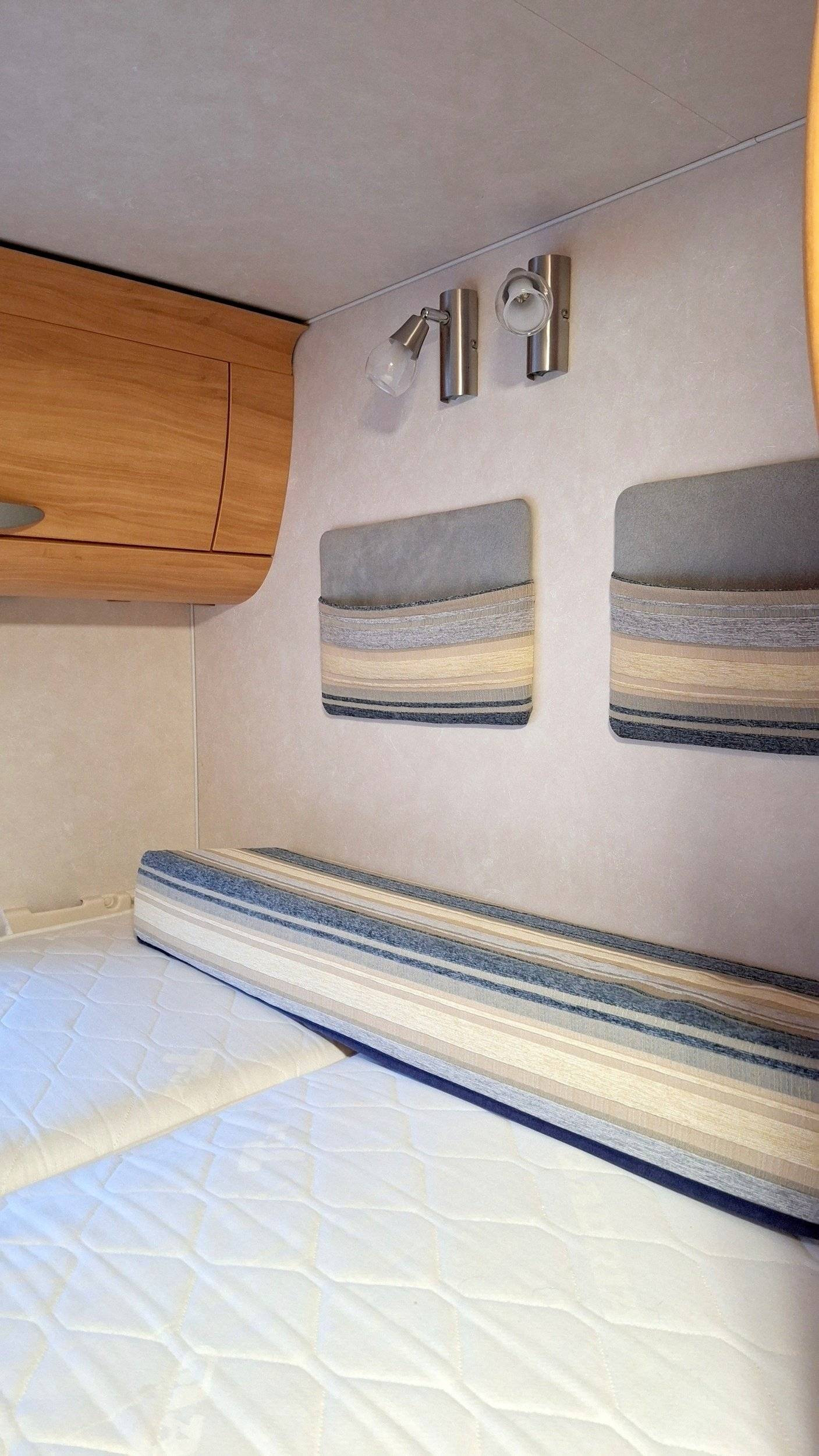 Berth Fiat Ducato 3,0 l 160 ch - Yescapa