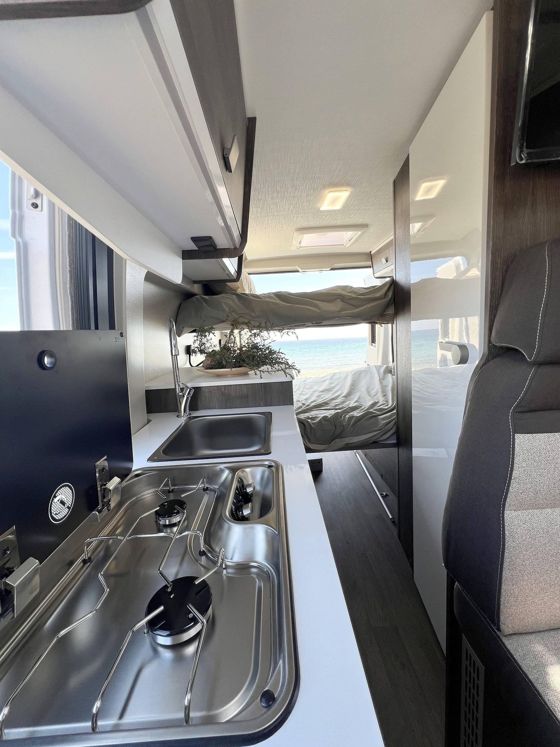 Benimar Benivan B120 UP