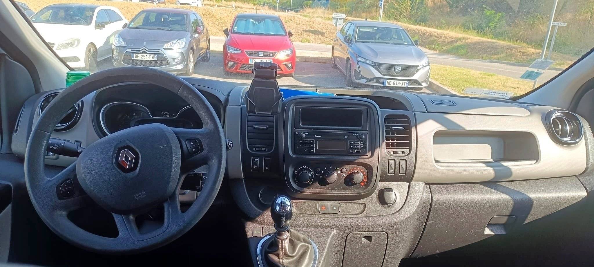 Renault Renault