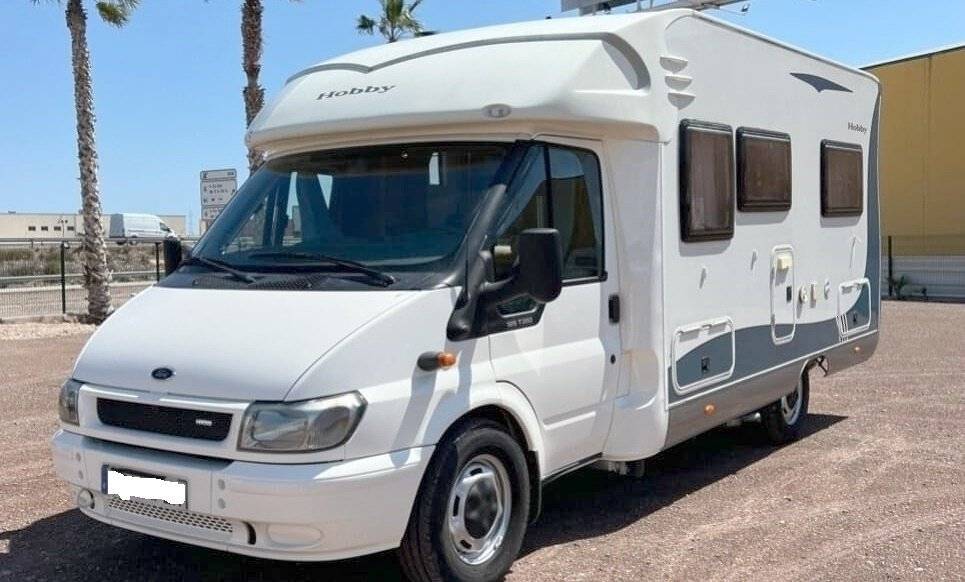 Front view from 3/4 Ford ford transit - Yescapa