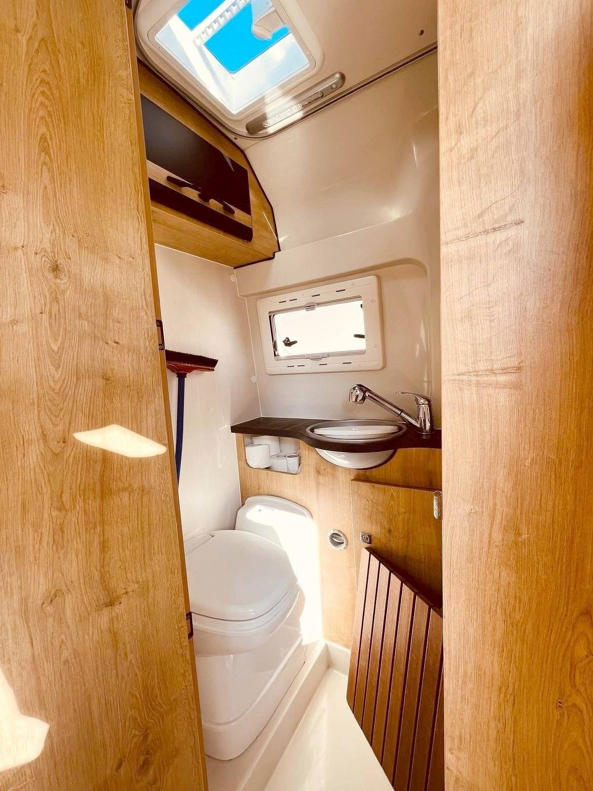 Font Vendôme font vendôme leader camp