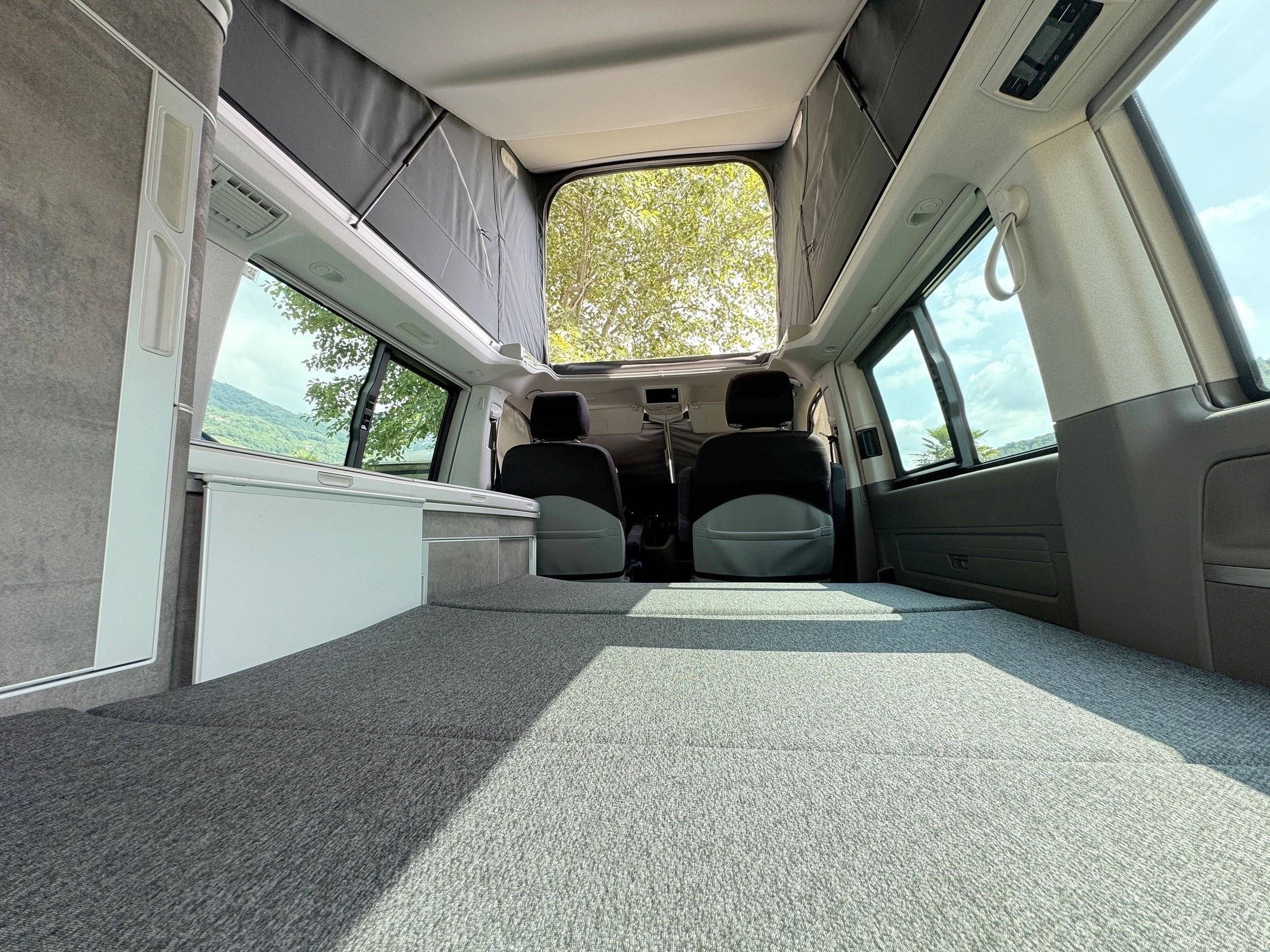 slaapplaatsen Volkswagen VW T6.1 - Yescapa