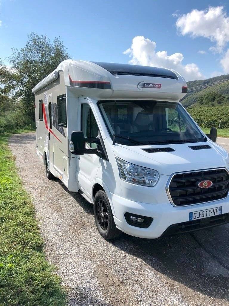 Challenger Challenger 380