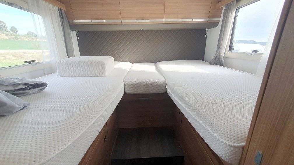 Adria CORAL XL 660SL