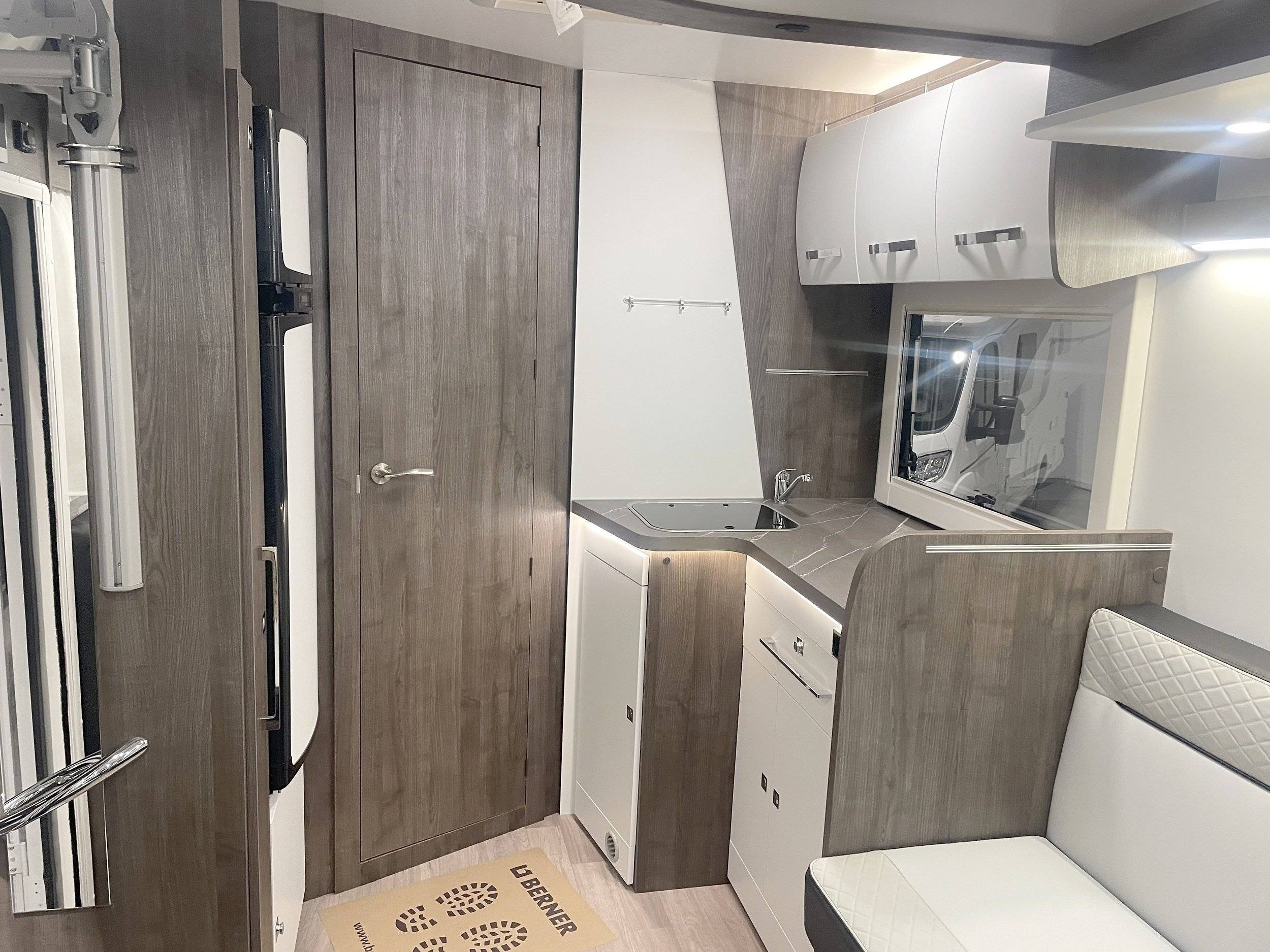 Benimar Transit 2,0 l 170 ch