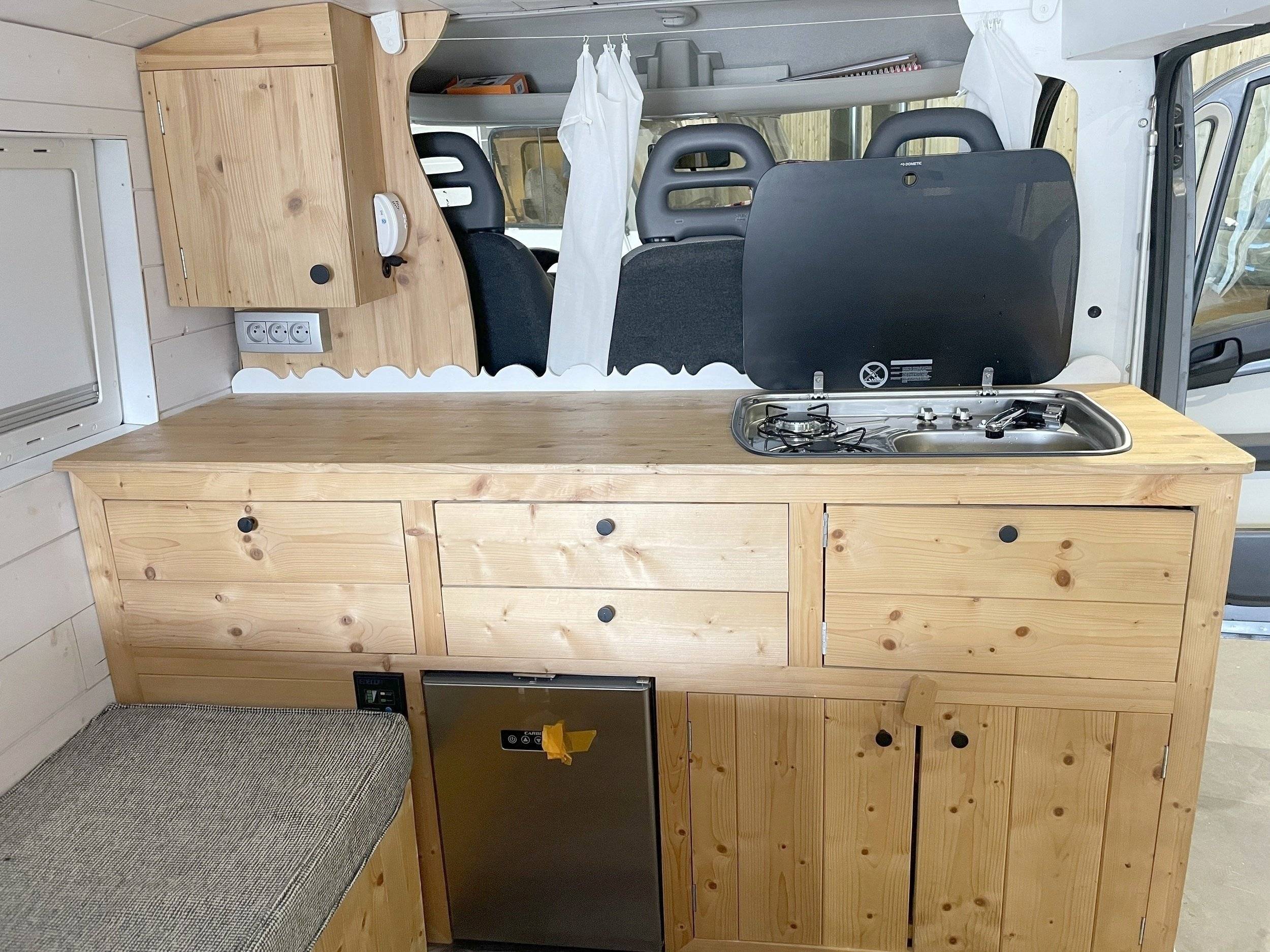 Kochnische Fiat Ducato 2,2 l Multijet 130 ch. - Yescapa