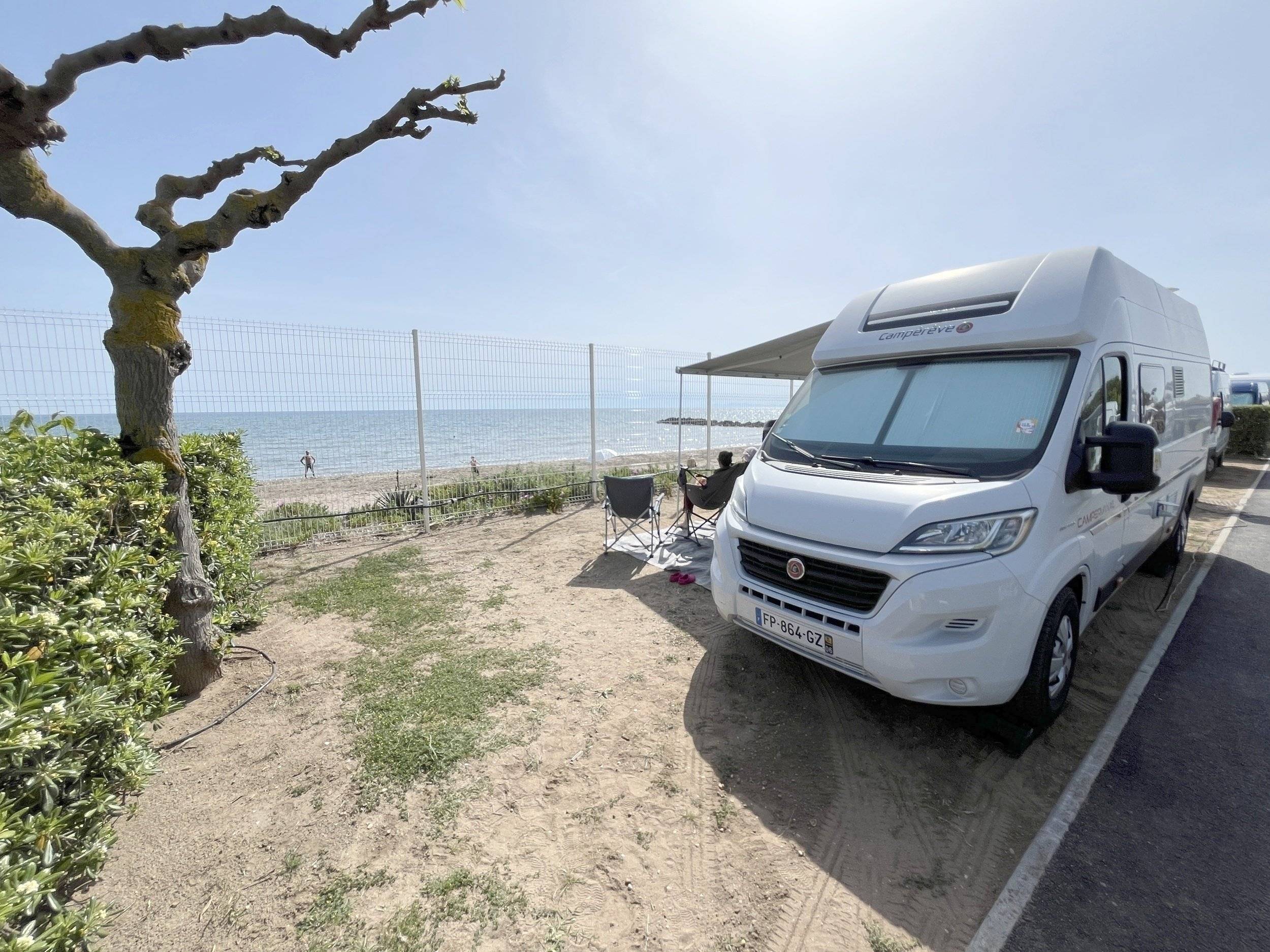 Voorkant 3/4 Fiat Fiat ducato - Yescapa