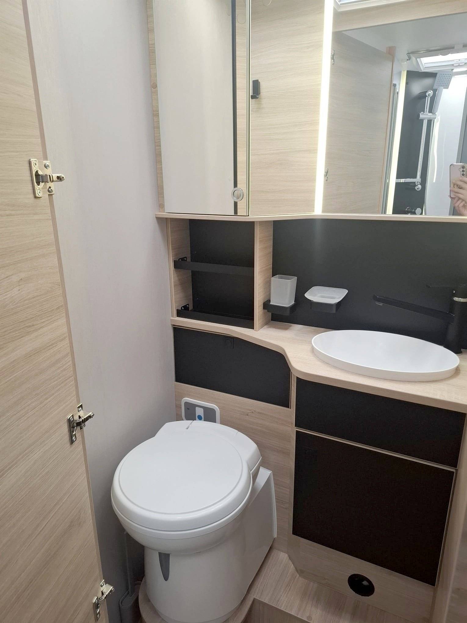 Challenger 384 etape edition