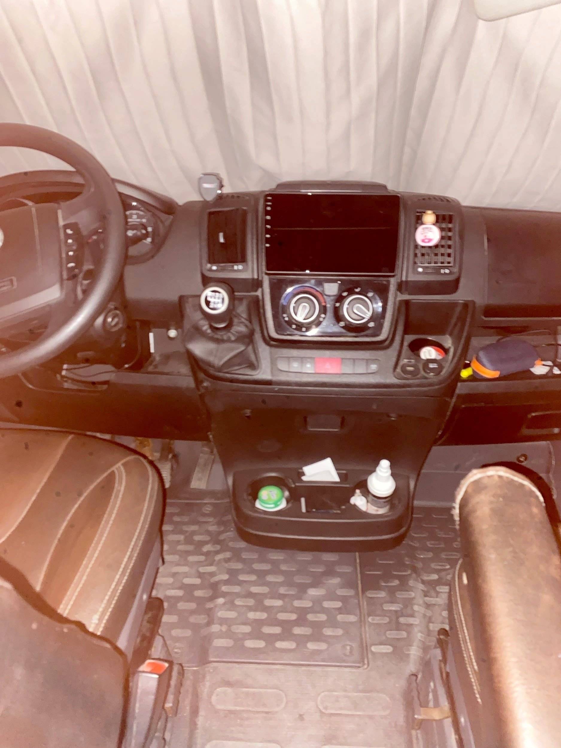 Weinsberg Carasuite 650 MF