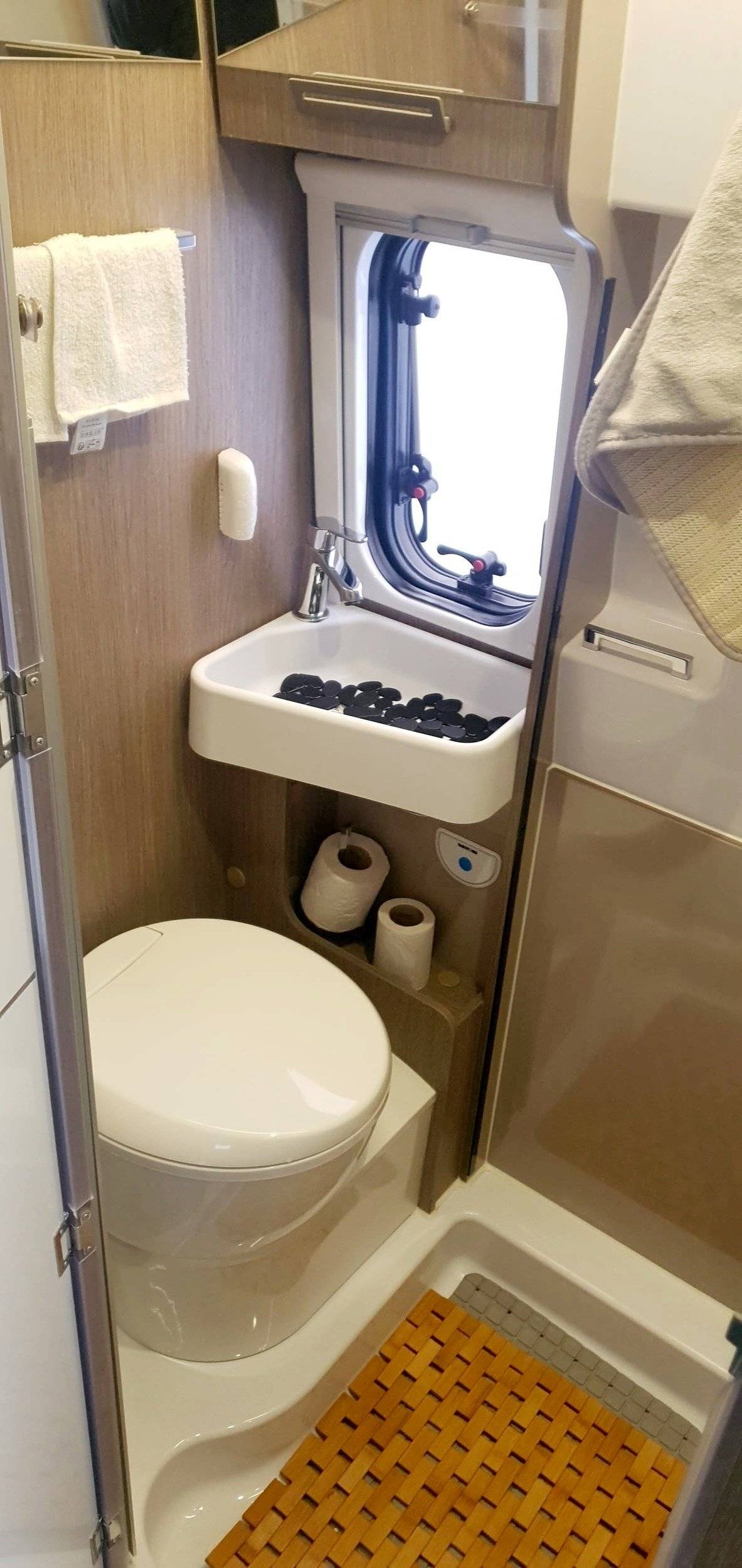 Chausson Roas Line V 594 S VIP Edition 2022