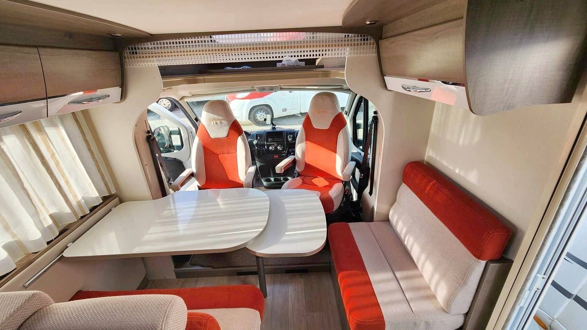 Bavaria Bavaria T746 C Style