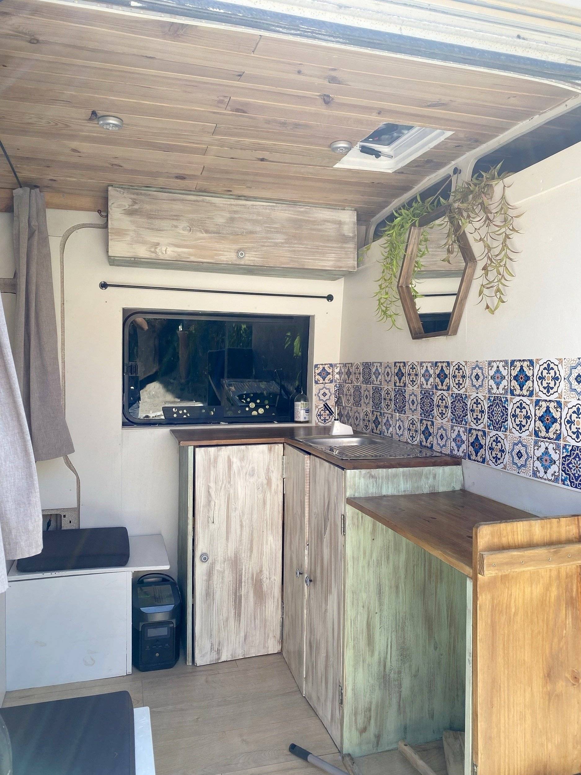 Coin repas Peugeot 3.0 hdi 160 cv - Yescapa