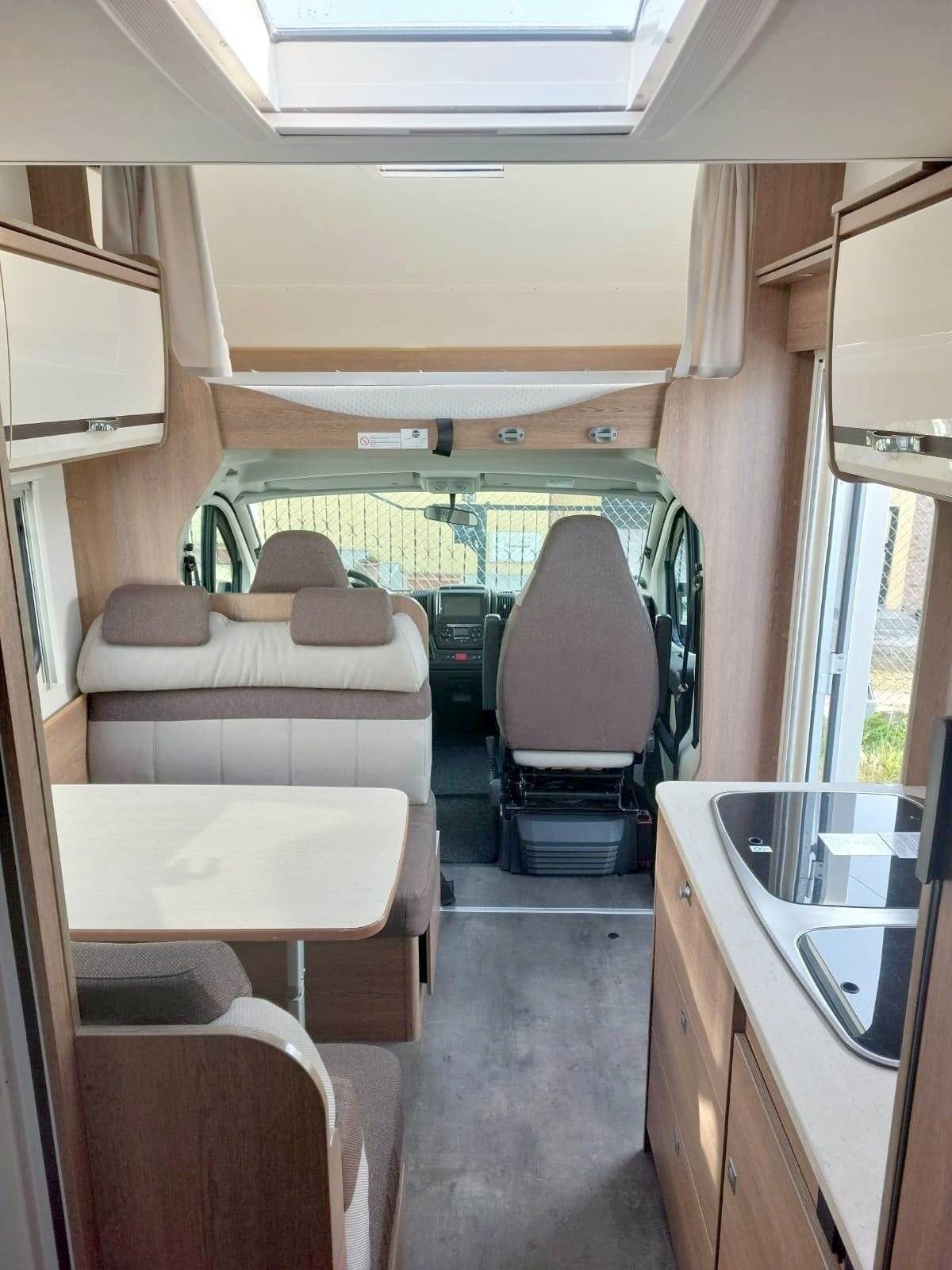 Dinette Fiat - Yescapa