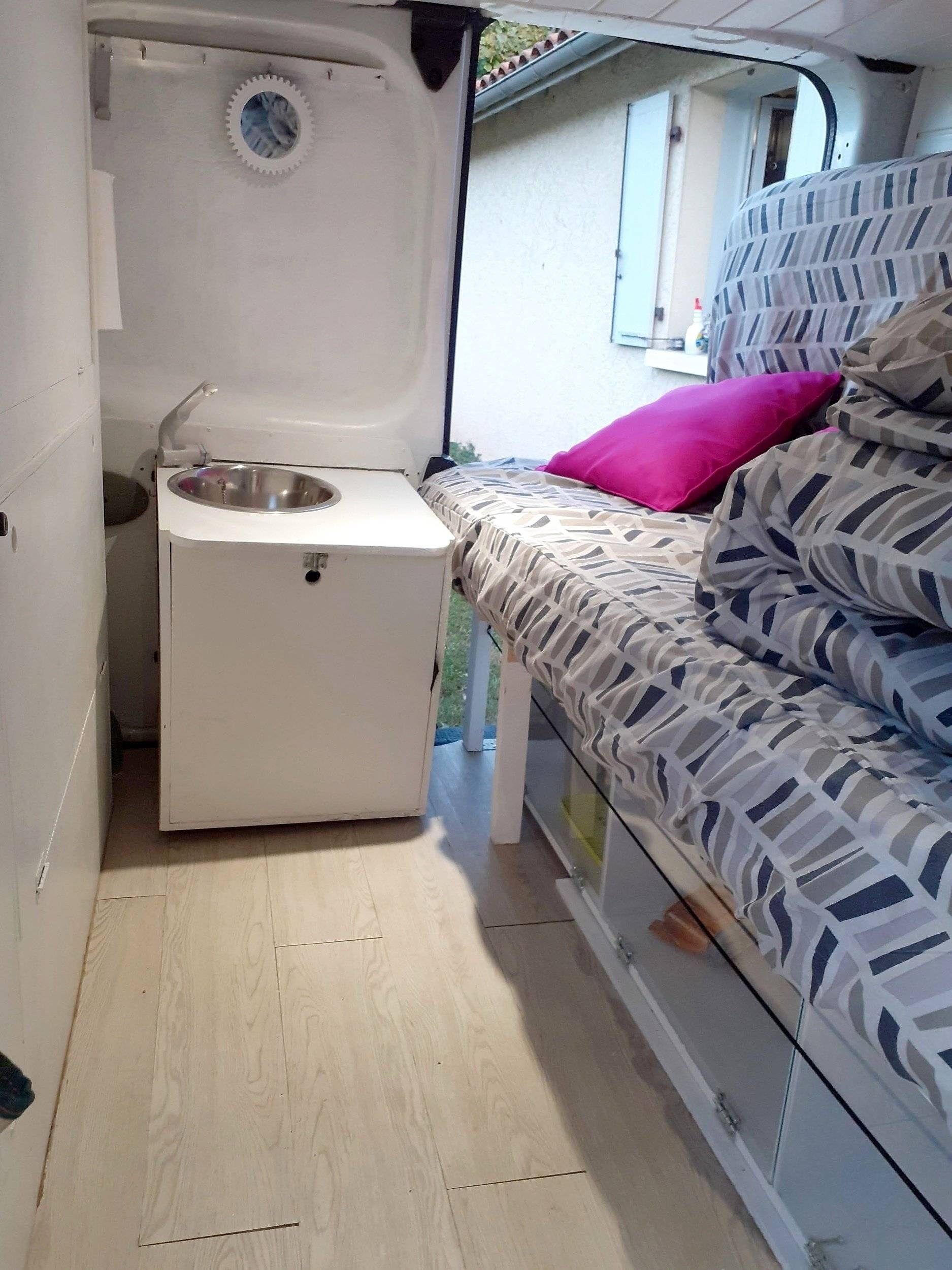 personnel Trafic 2,0 l dCi 115 ch