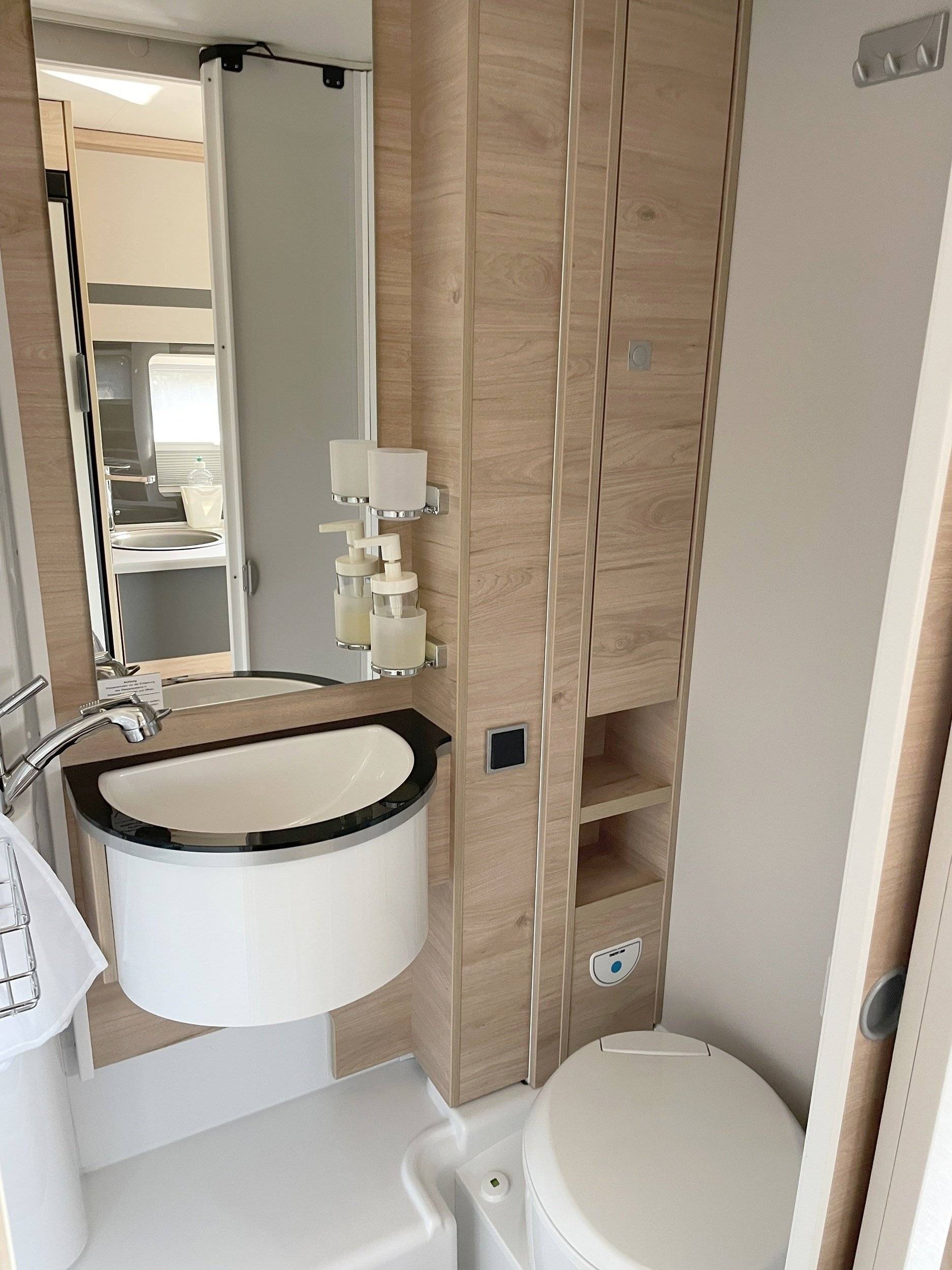 Dethleffs Globebus i1