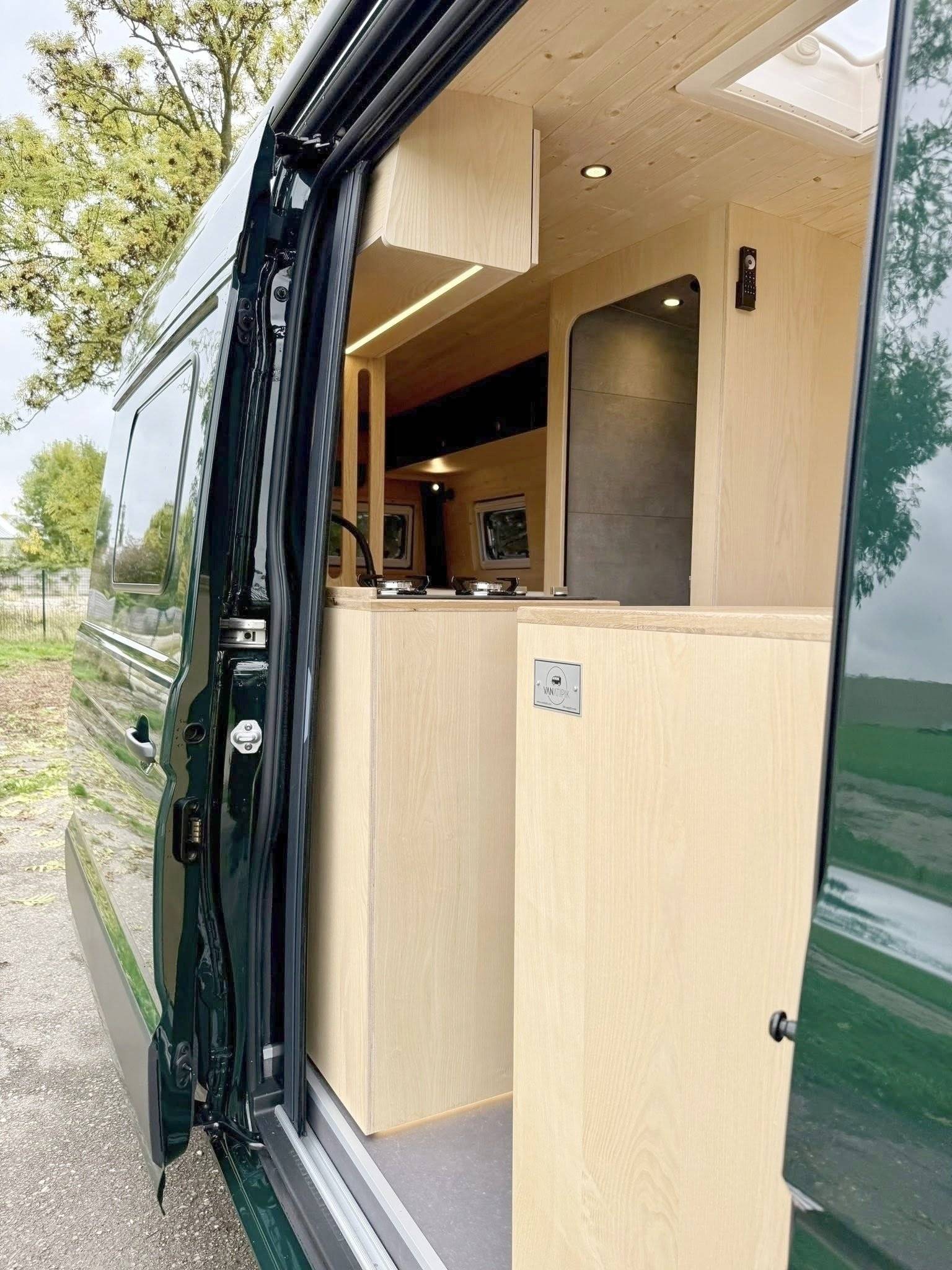 Vanatipik Volkswagen Crafter 2.0 TDI