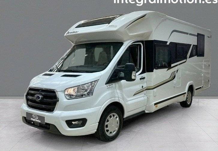 Vista del vehículo ángulo delantero Ford Benimar tessoro 494 - Yescapa