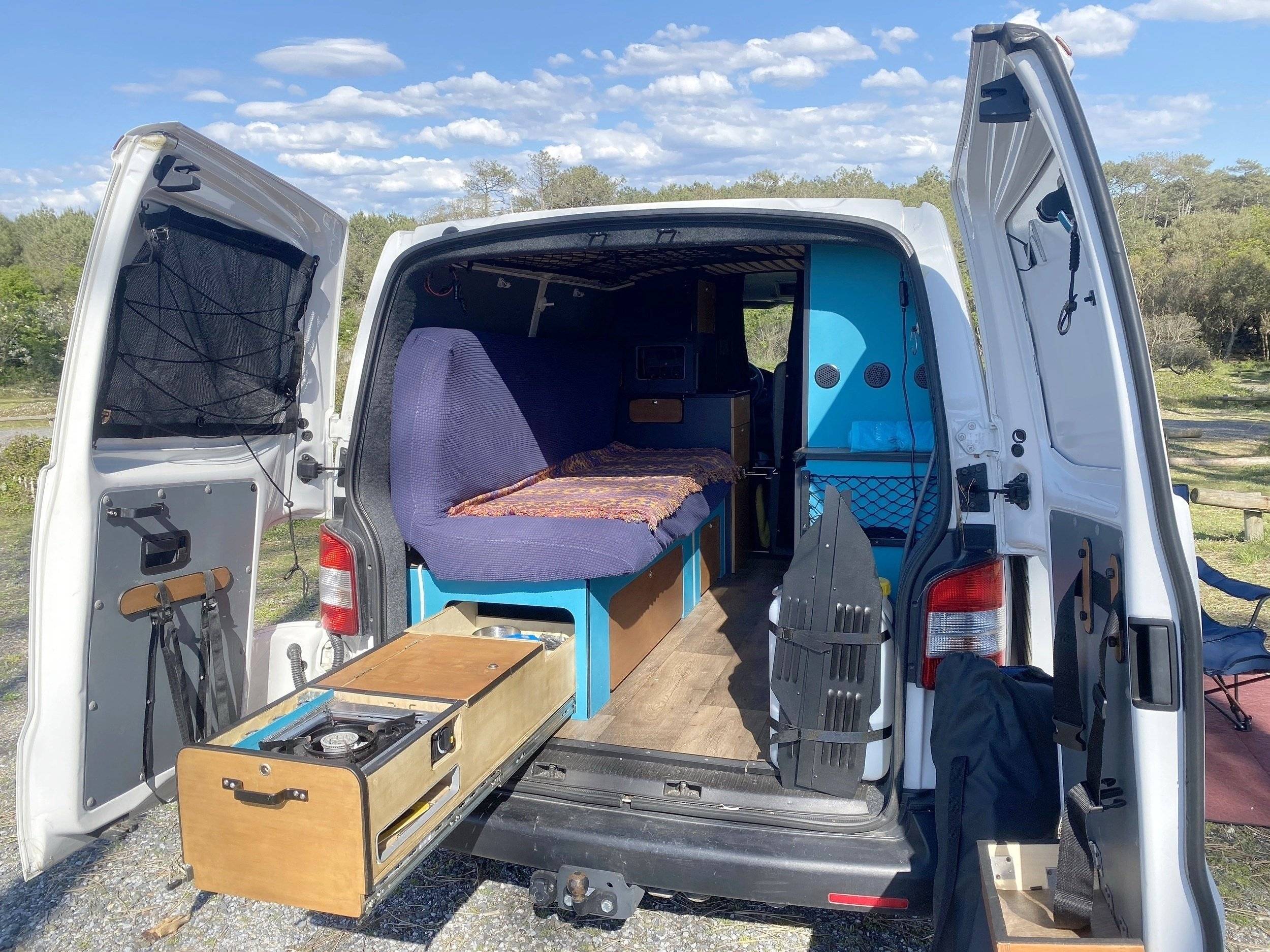 Volkswagen T5 2 l 102 ch