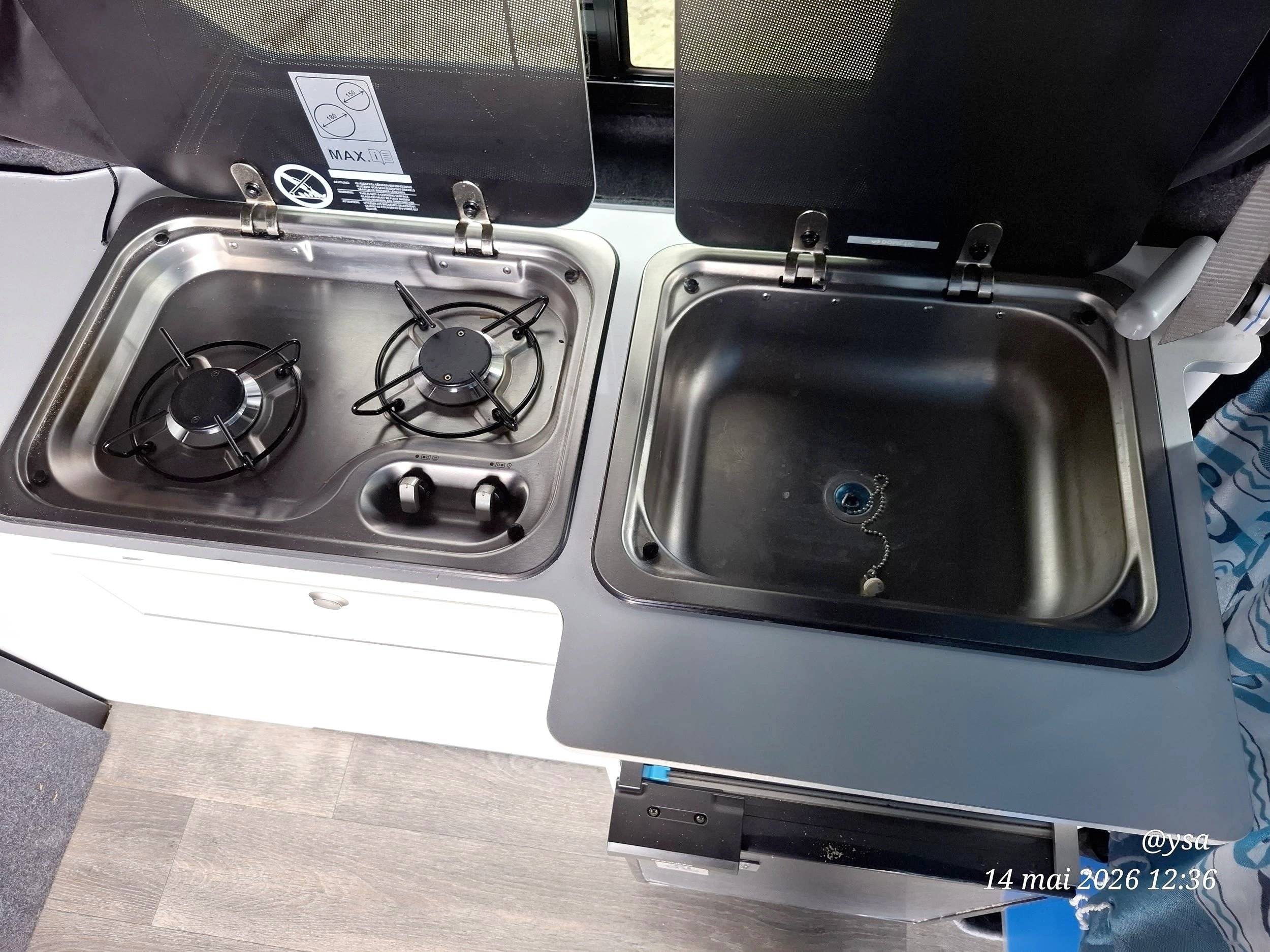 Kitchenette  - Yescapa