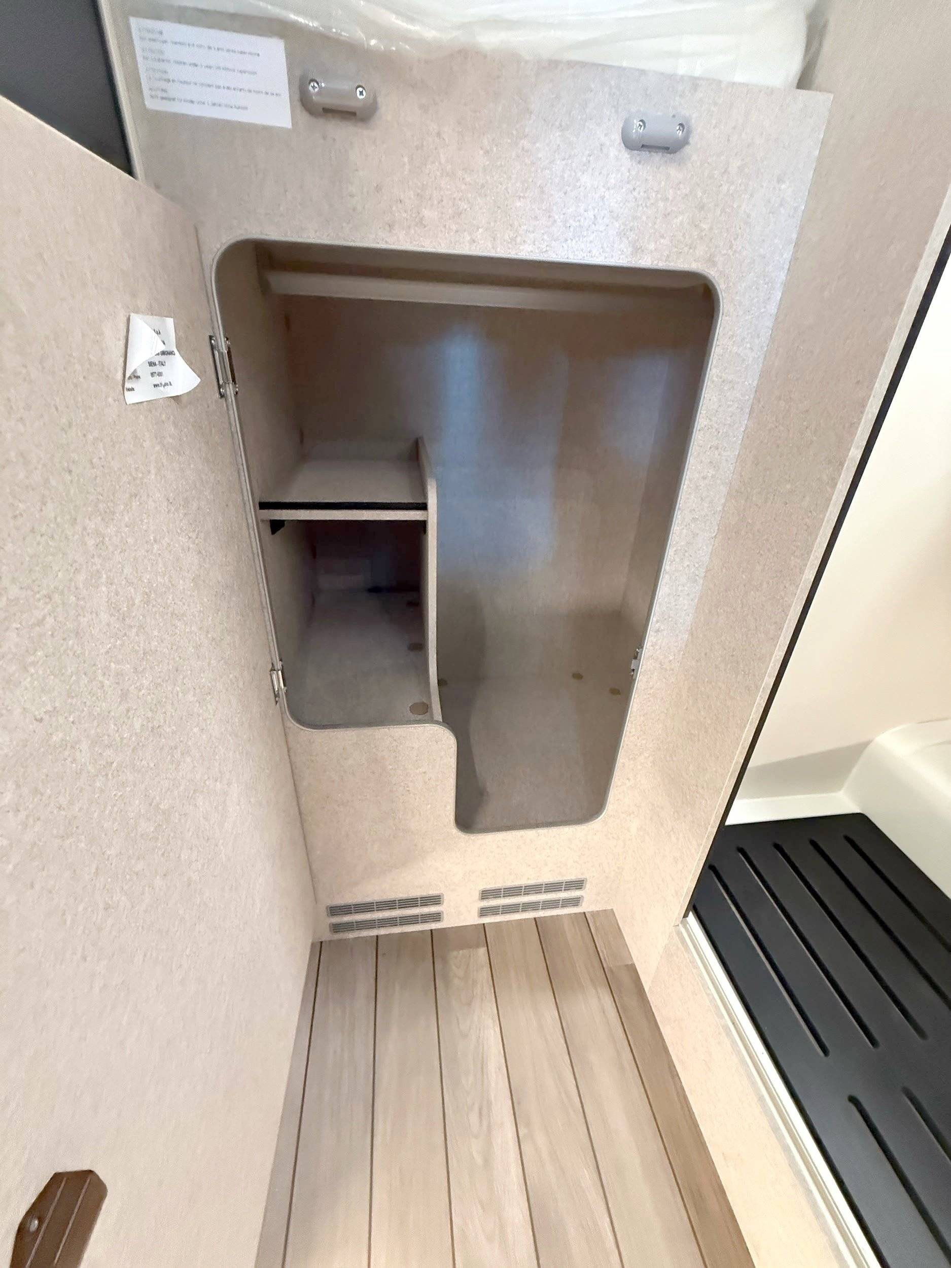 Mclouis Mclouis MC4 331