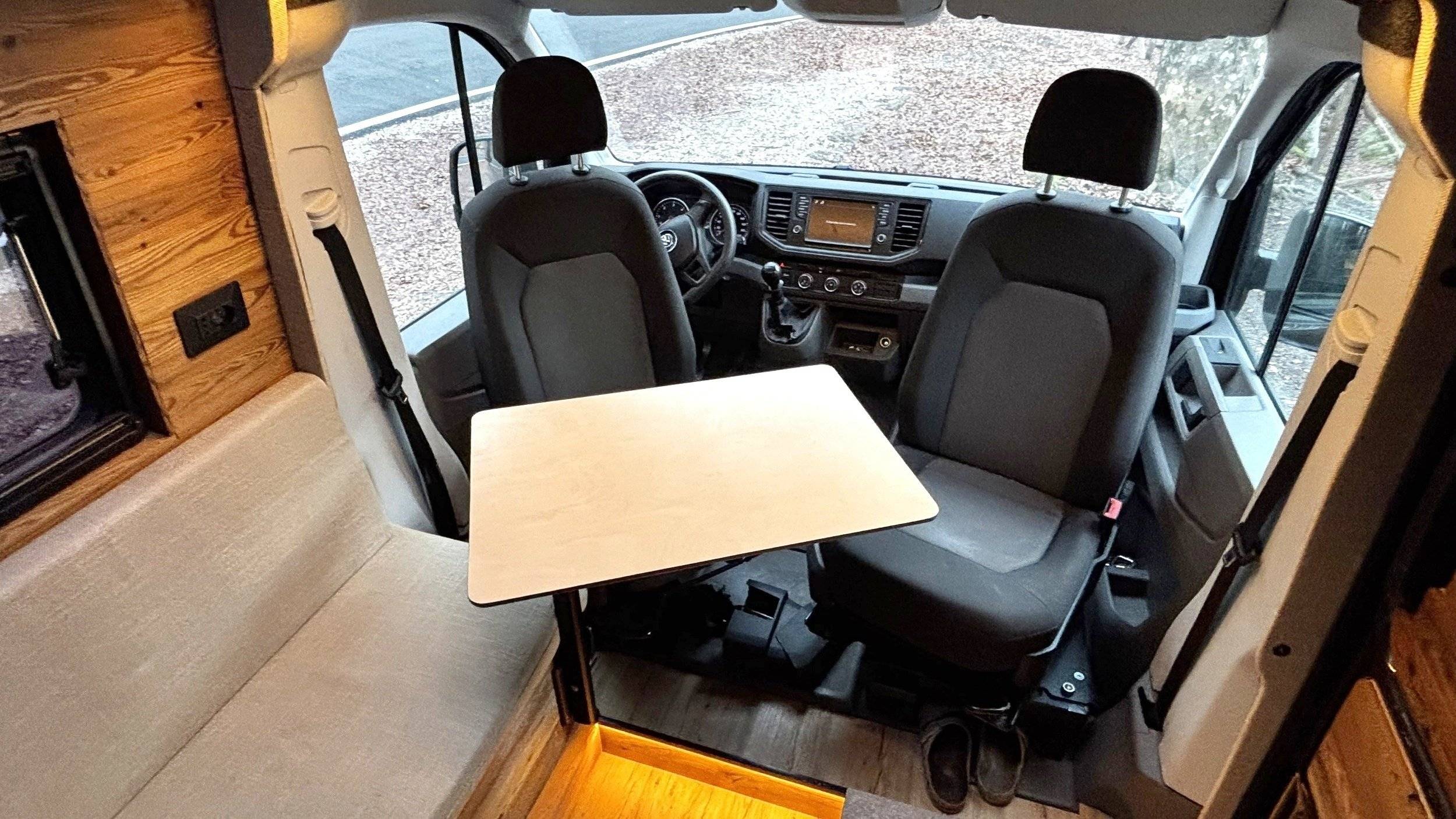 Dinette Volkswagen 2,0 l 140 ch - Yescapa