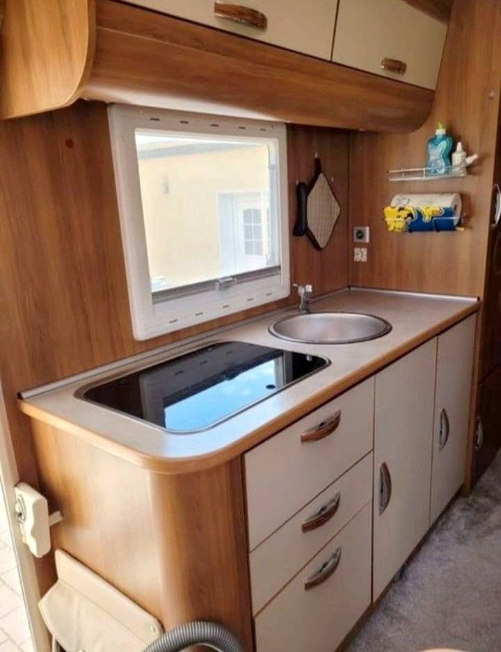 Kitchen Renault Family 103 - Yescapa