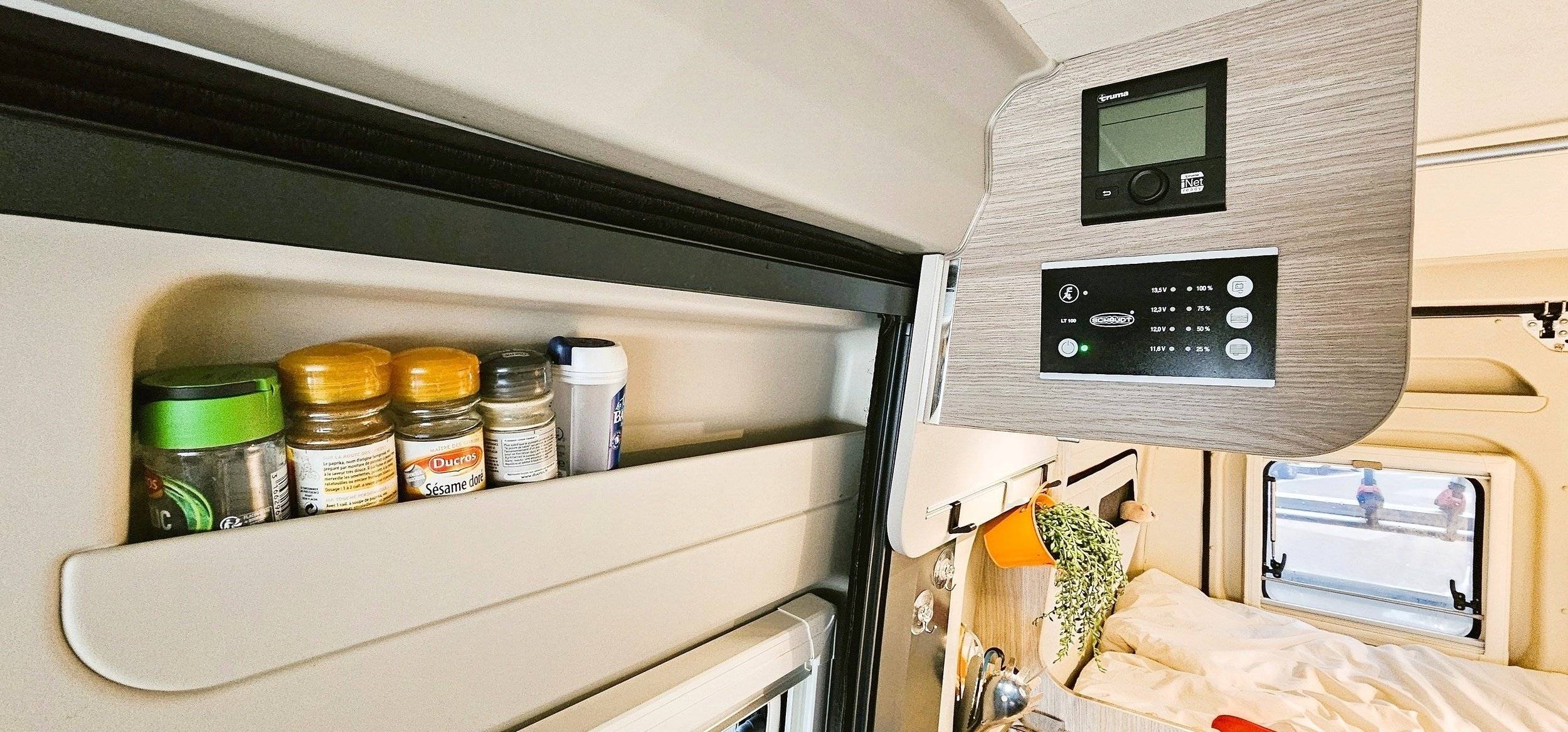 Bürstner Campeo Black Forest