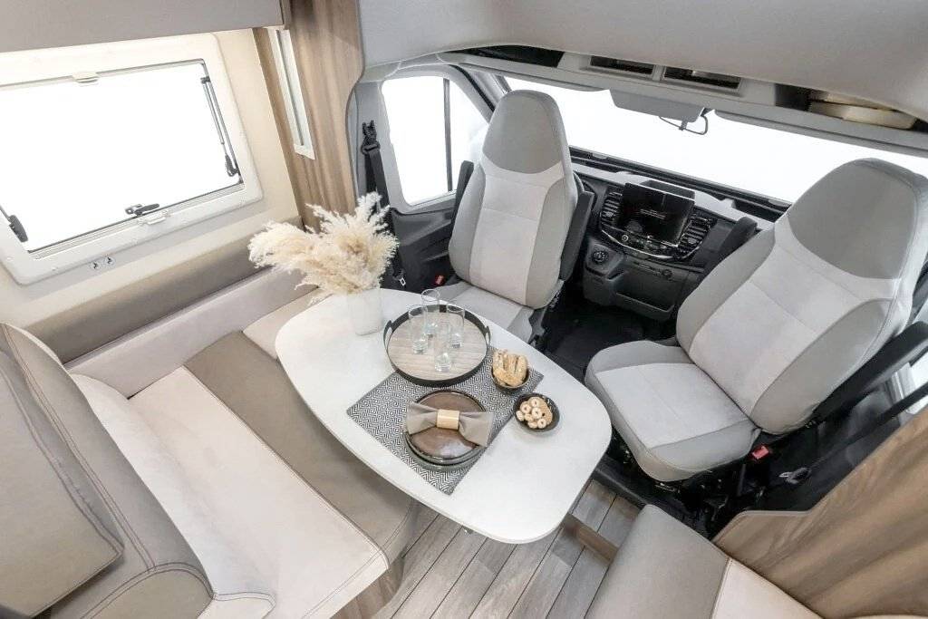 Roller Team Kronos 266 TL - Bavarian Camper 1