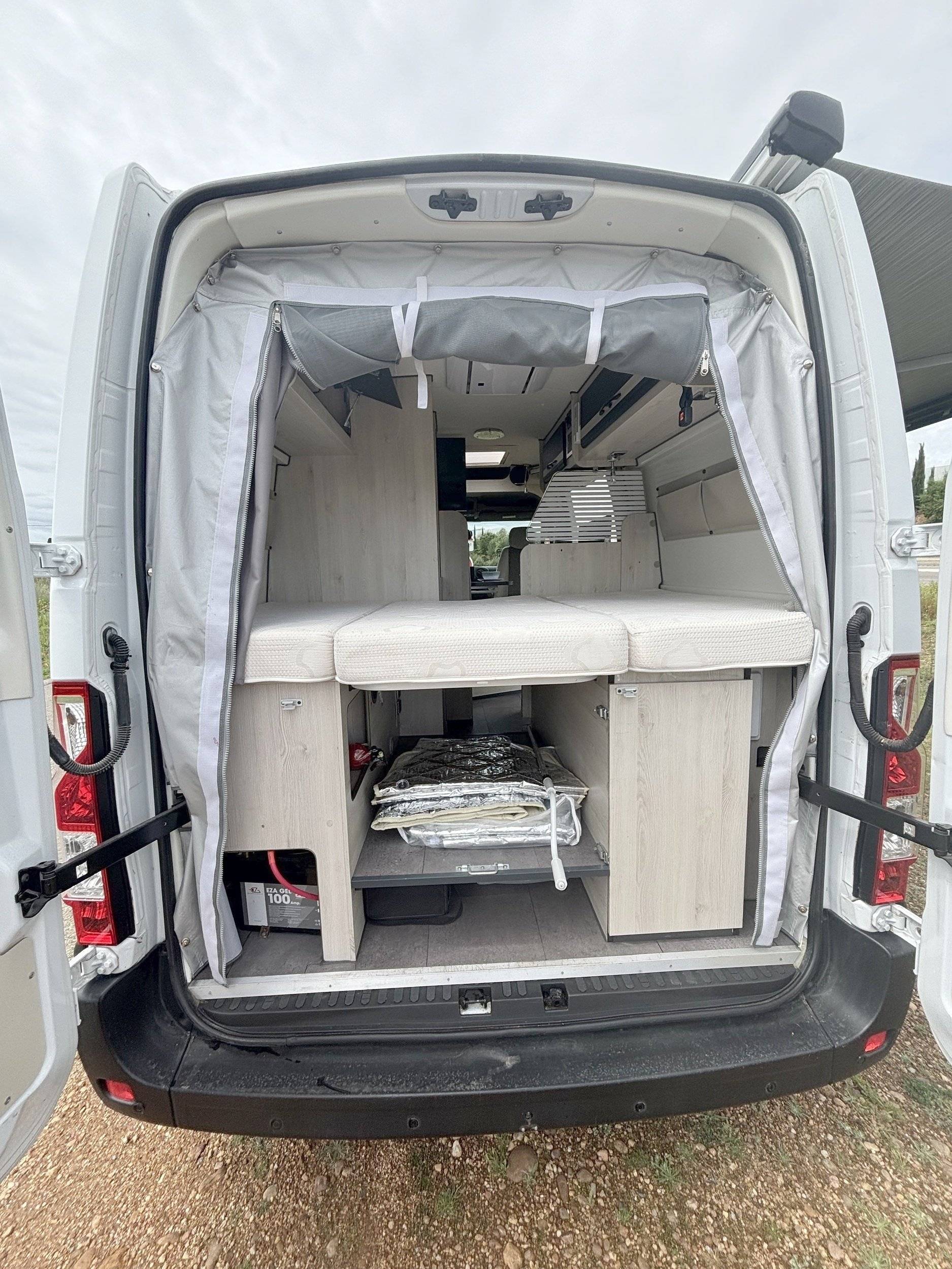 Font Vendôme Renault master