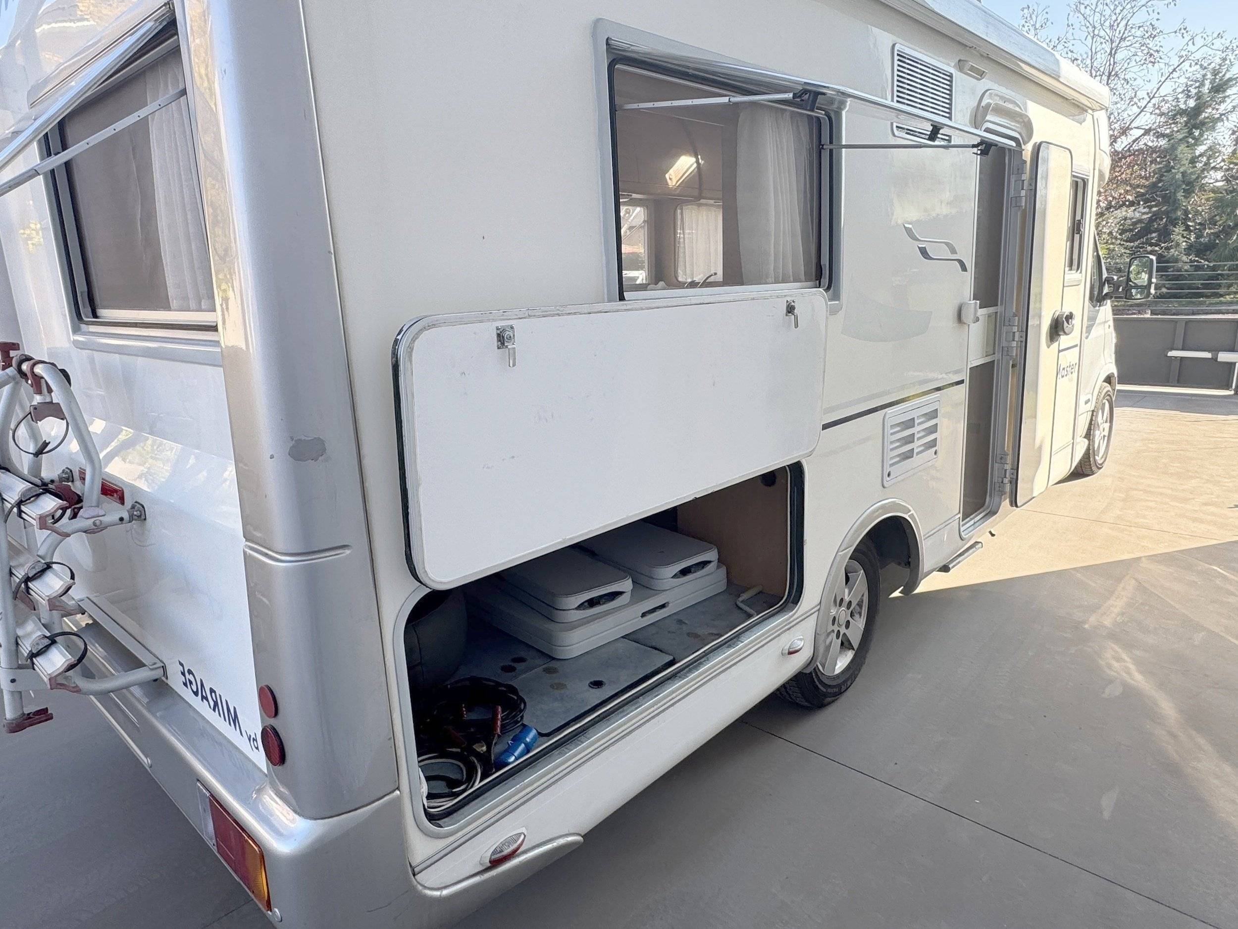 Autostar Master 2,5 l dCi 120 ch.