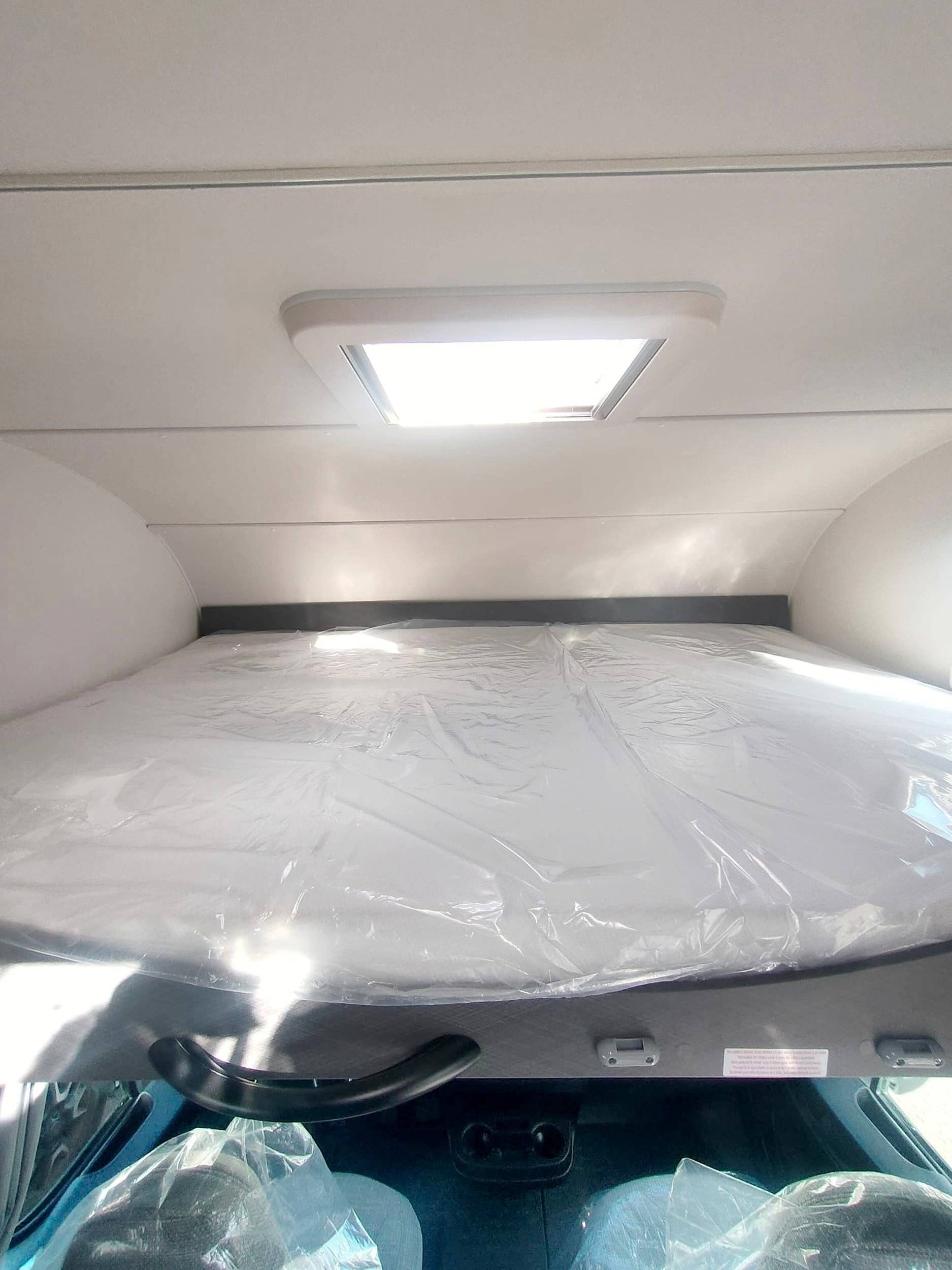 Couchages Fiat Ducato 2,2 l JTD 130 ch. - Yescapa