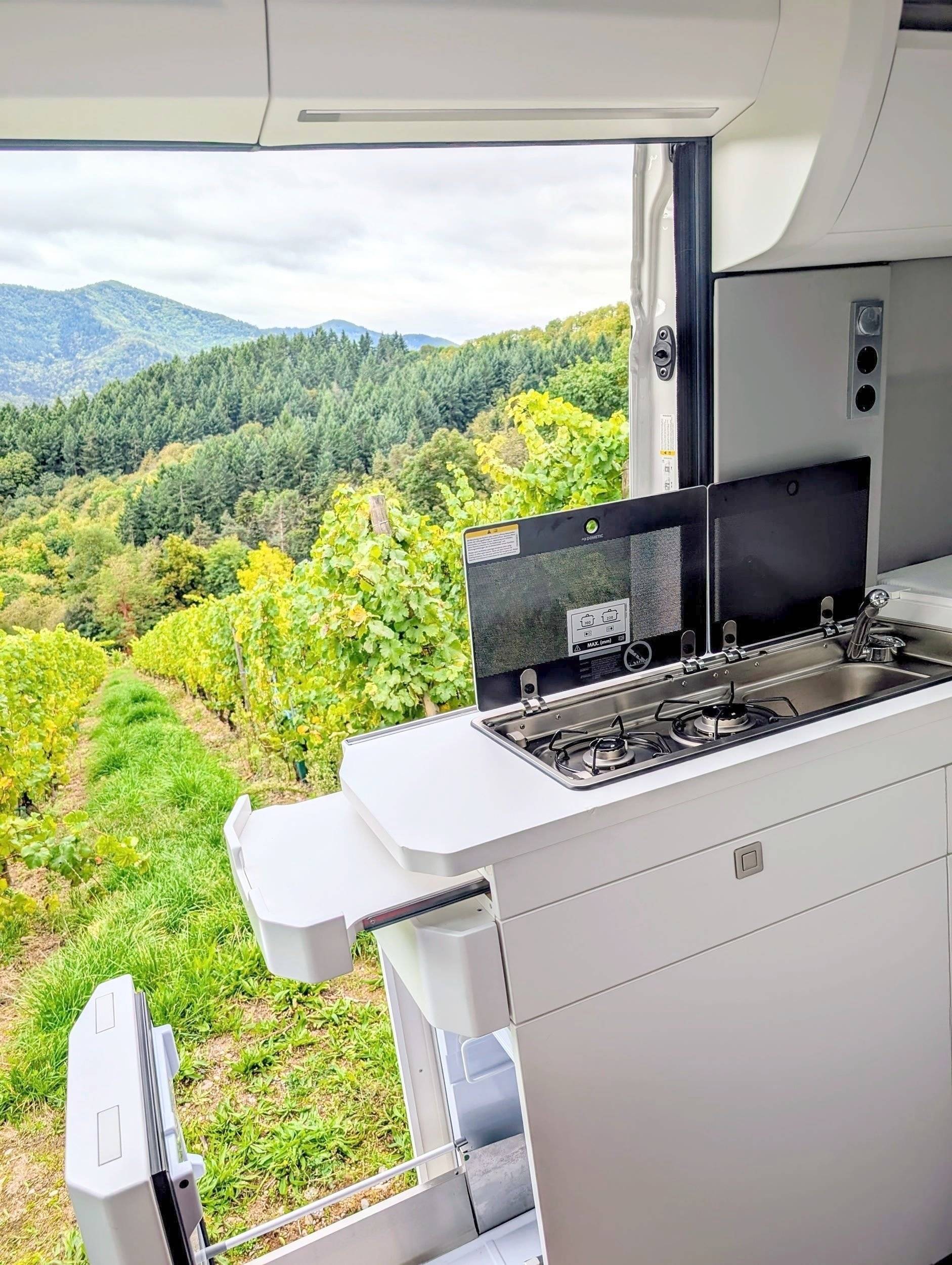 Volkswagen Grand California 600