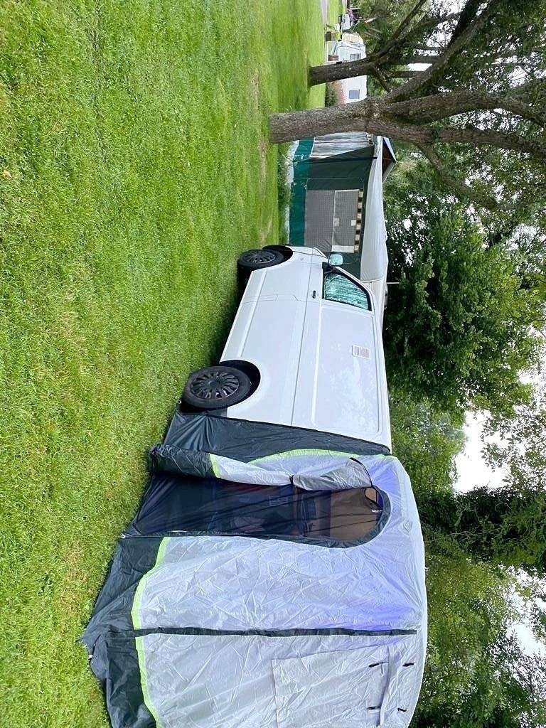 Volkswagen T5 2 l 102 ch