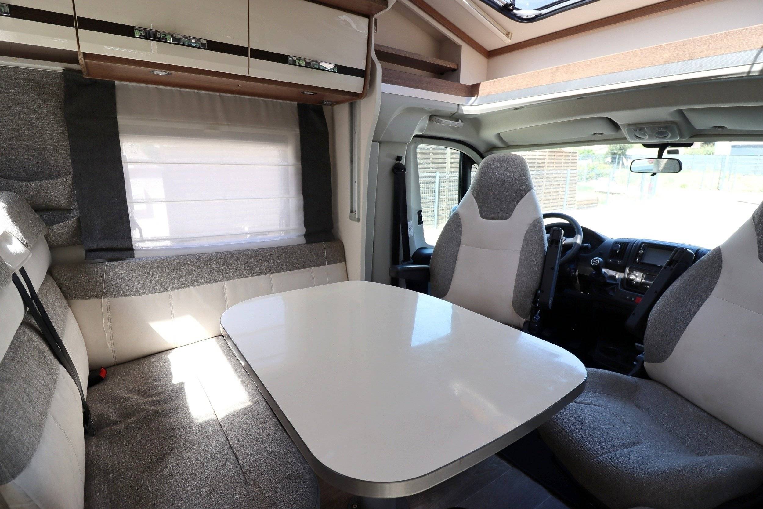 Dinette Citroën - Yescapa