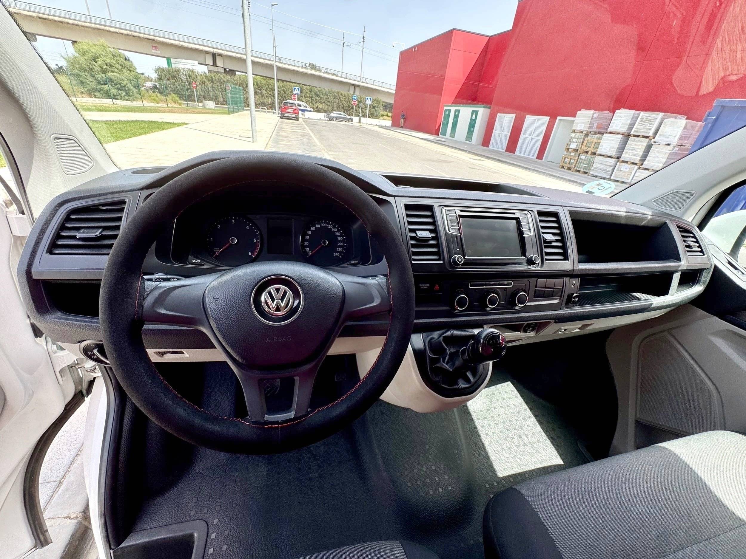 Volkswagen T6 2,0 l 102 ch