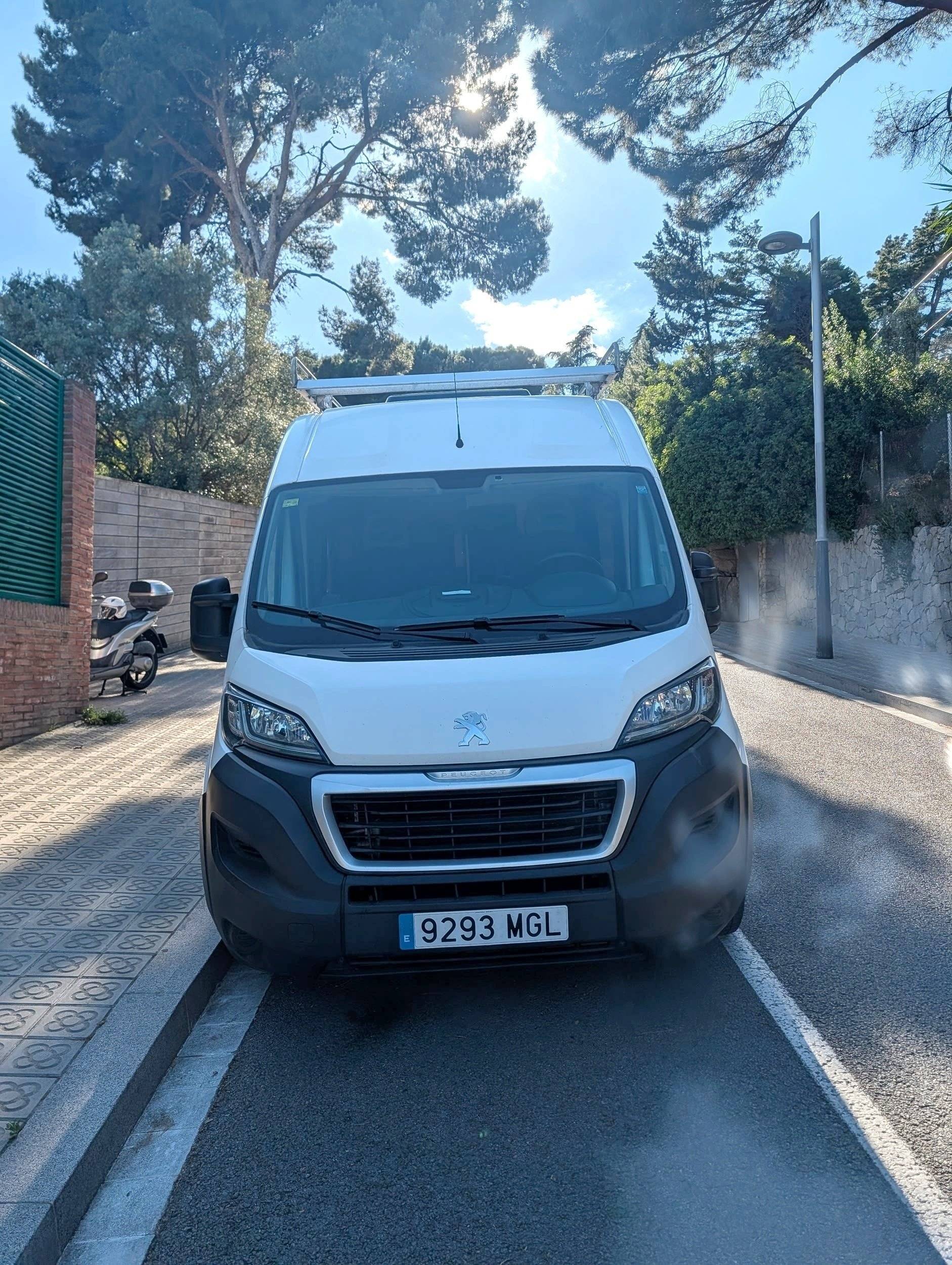Kitchen Peugeot Boxer L3H2 160CV - Yescapa