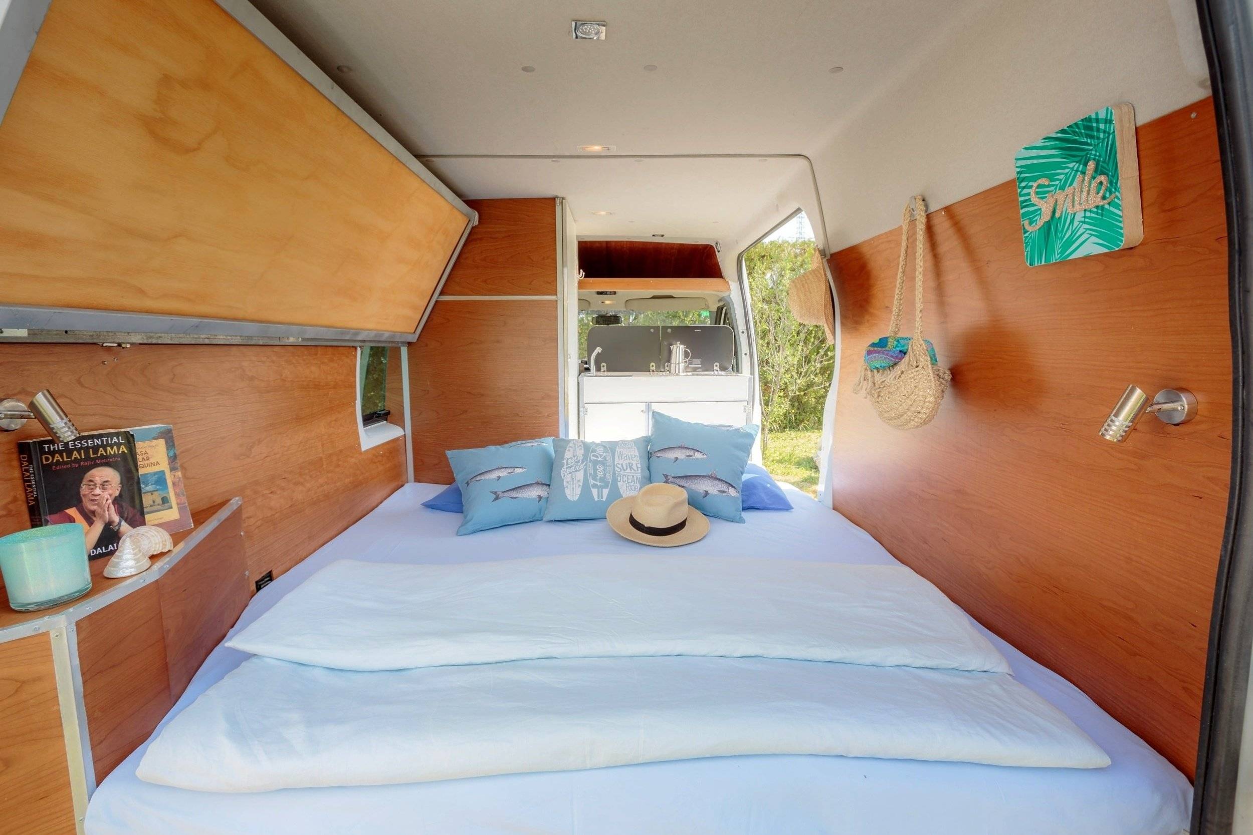 FORD TRANSIT CAMPERIZADO CUSTOM 2019