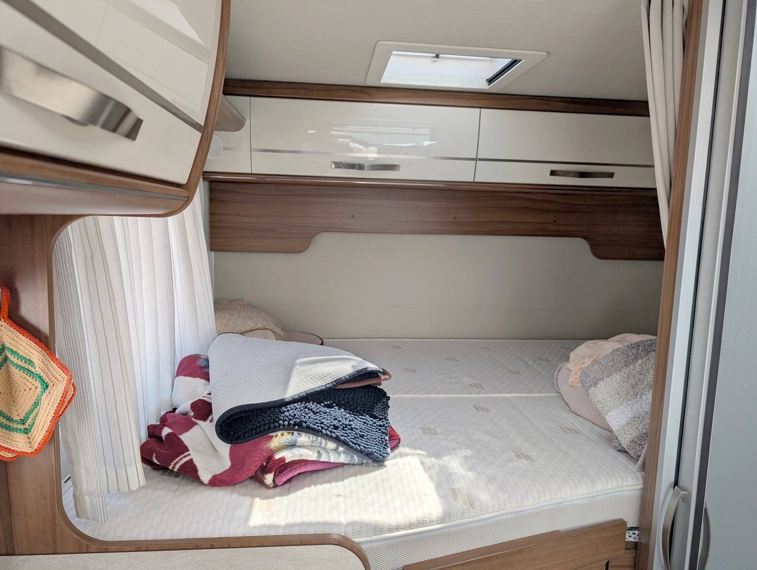 Schlafplätze Fiat Ducato 2,3 l 130 ch - Yescapa