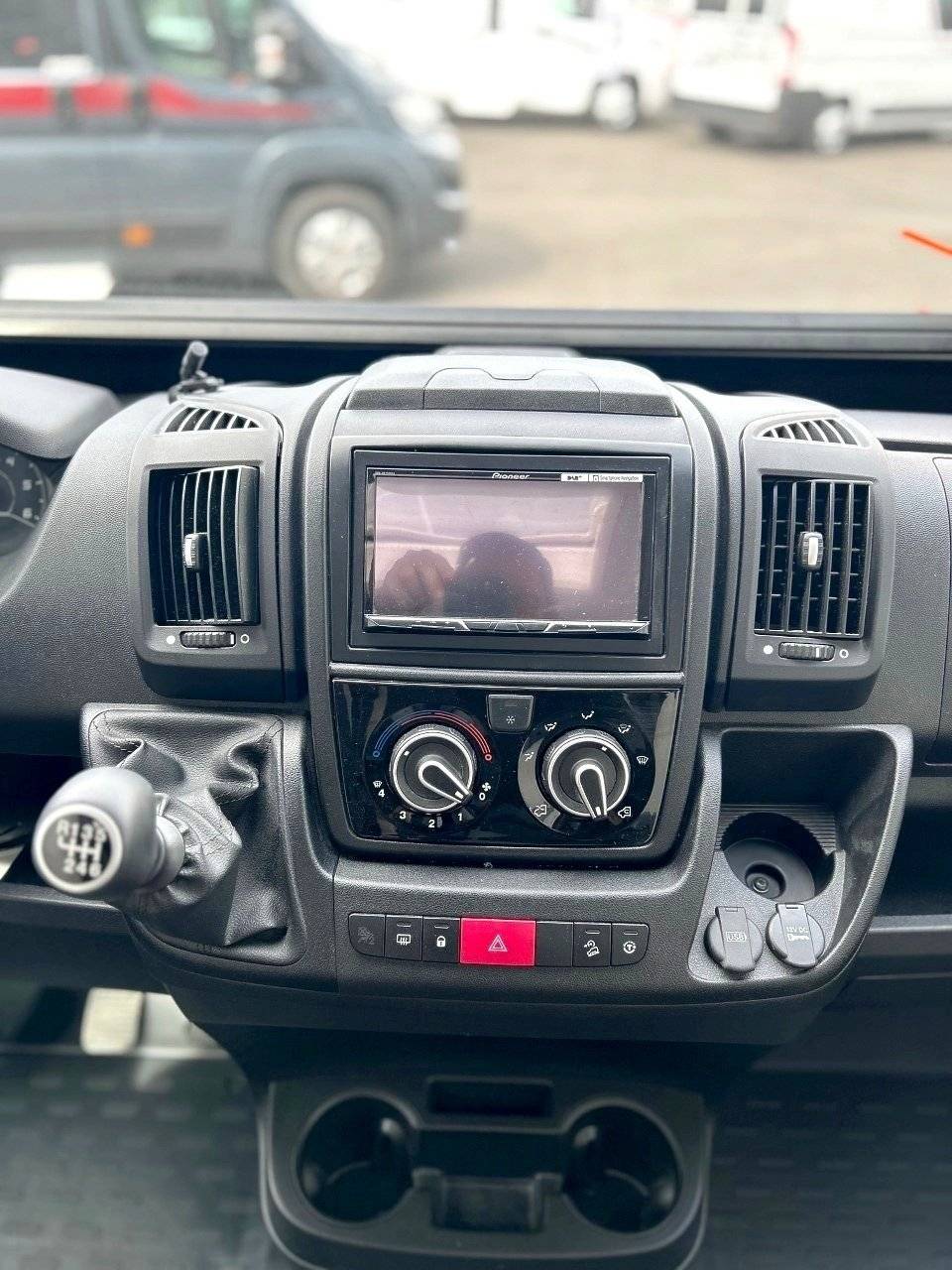 Challenger Challenger v114 MAX Road Edition VIP