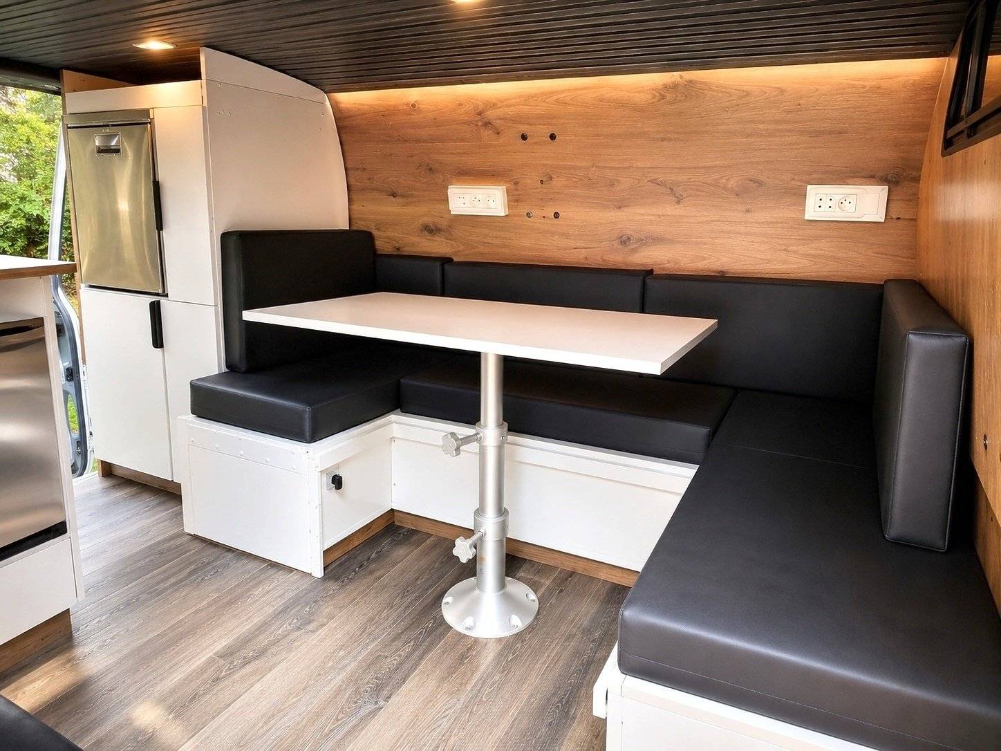 Coin repas Volkswagen T6 L2H1 150 ch Bioéthanol - Yescapa